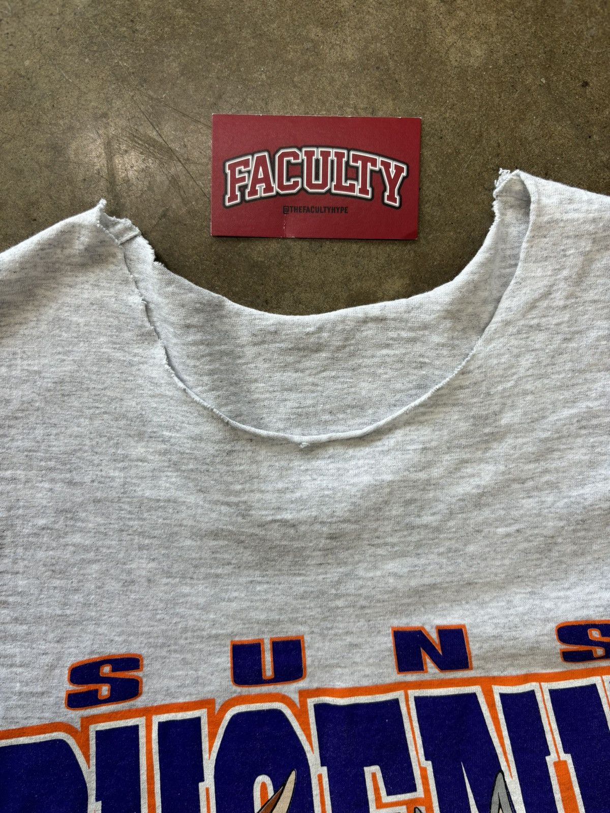 NBA × Vintage Vintage NBA Phoenix Suns x Looney Tunes Single Stitch Tee Size US L / EU 52-54 / 3 - 3 Thumbnail