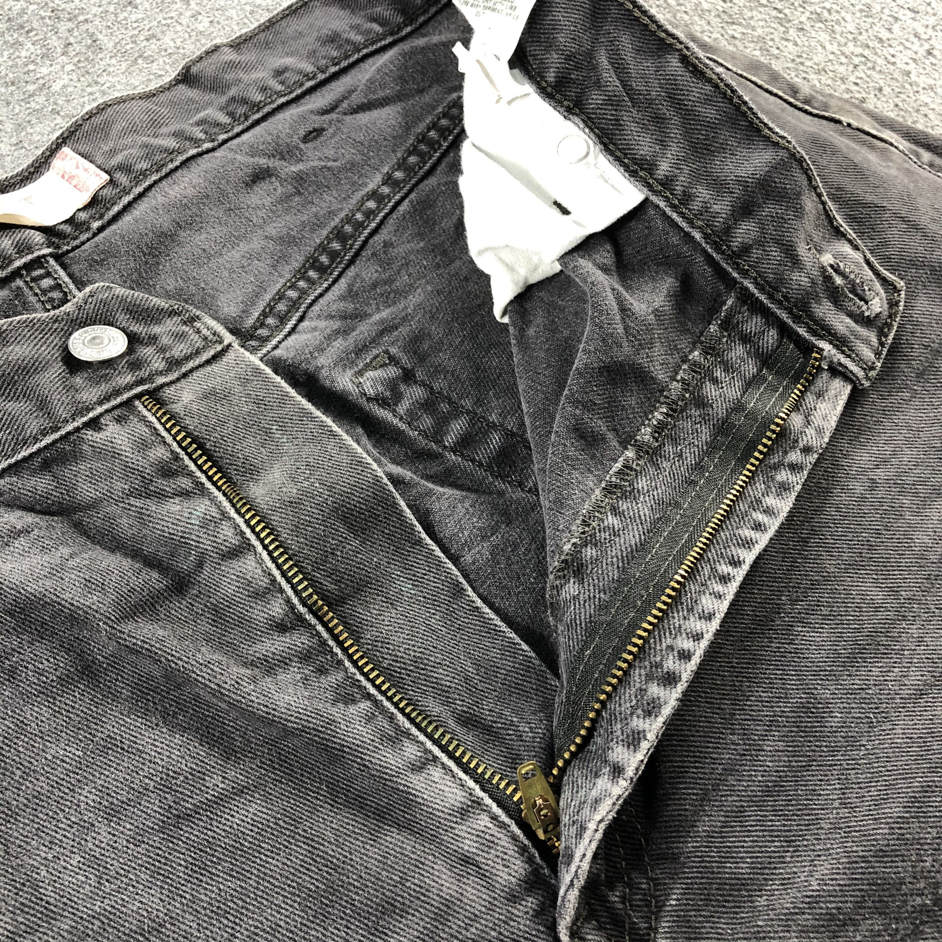 Levi's Vintage Faded Black Levis 550 Jeans-J2601 Size US 36 / EU 52 - 10 Thumbnail