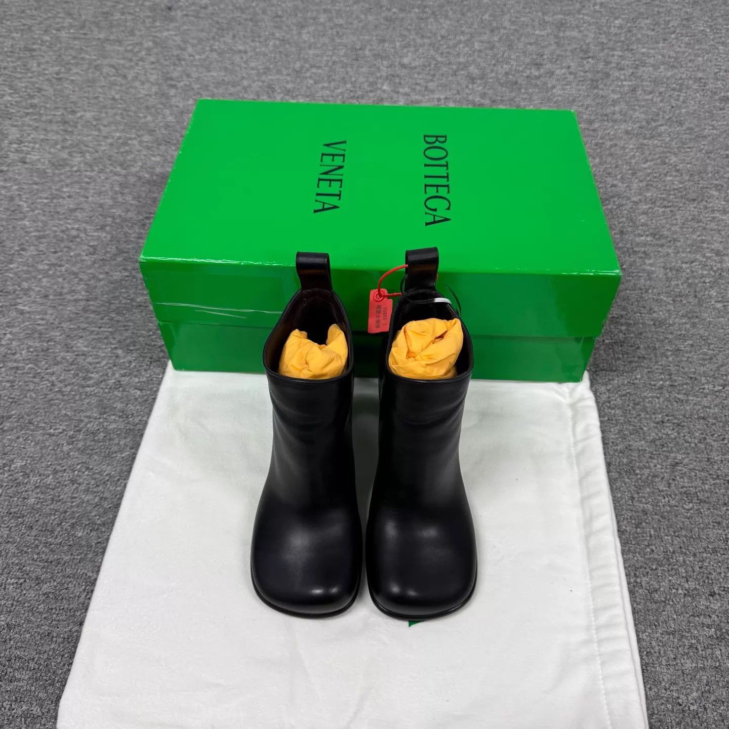 Bottega Veneta BV Black Square Toe Block Heel Ankle Boots EU35.5 Size US 5 / IT 35 - 2 Thumbnail