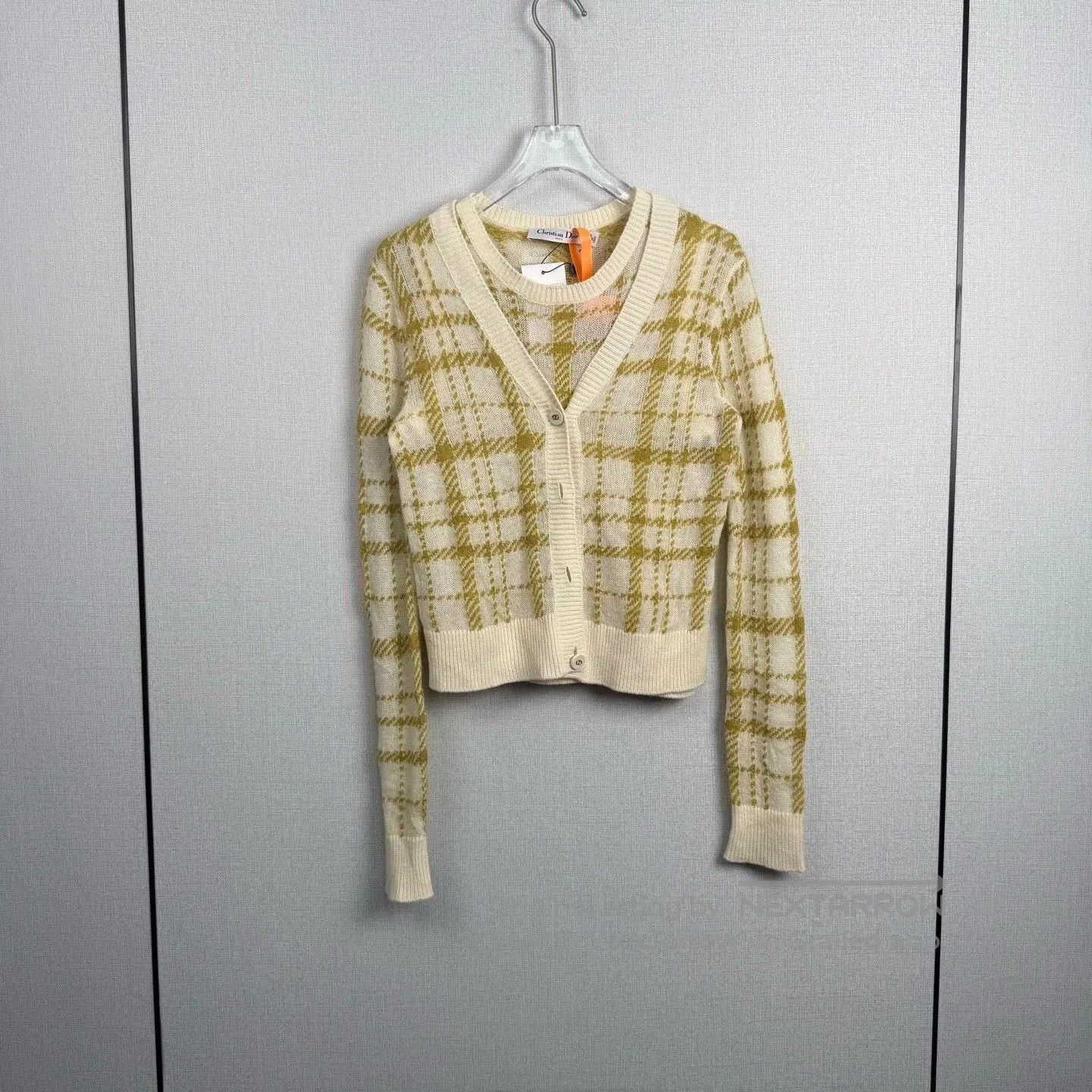 Dior dior plaid two-piece knit cardigan set. Size US XS / EU 42 / 0 - 1 Thumbnail