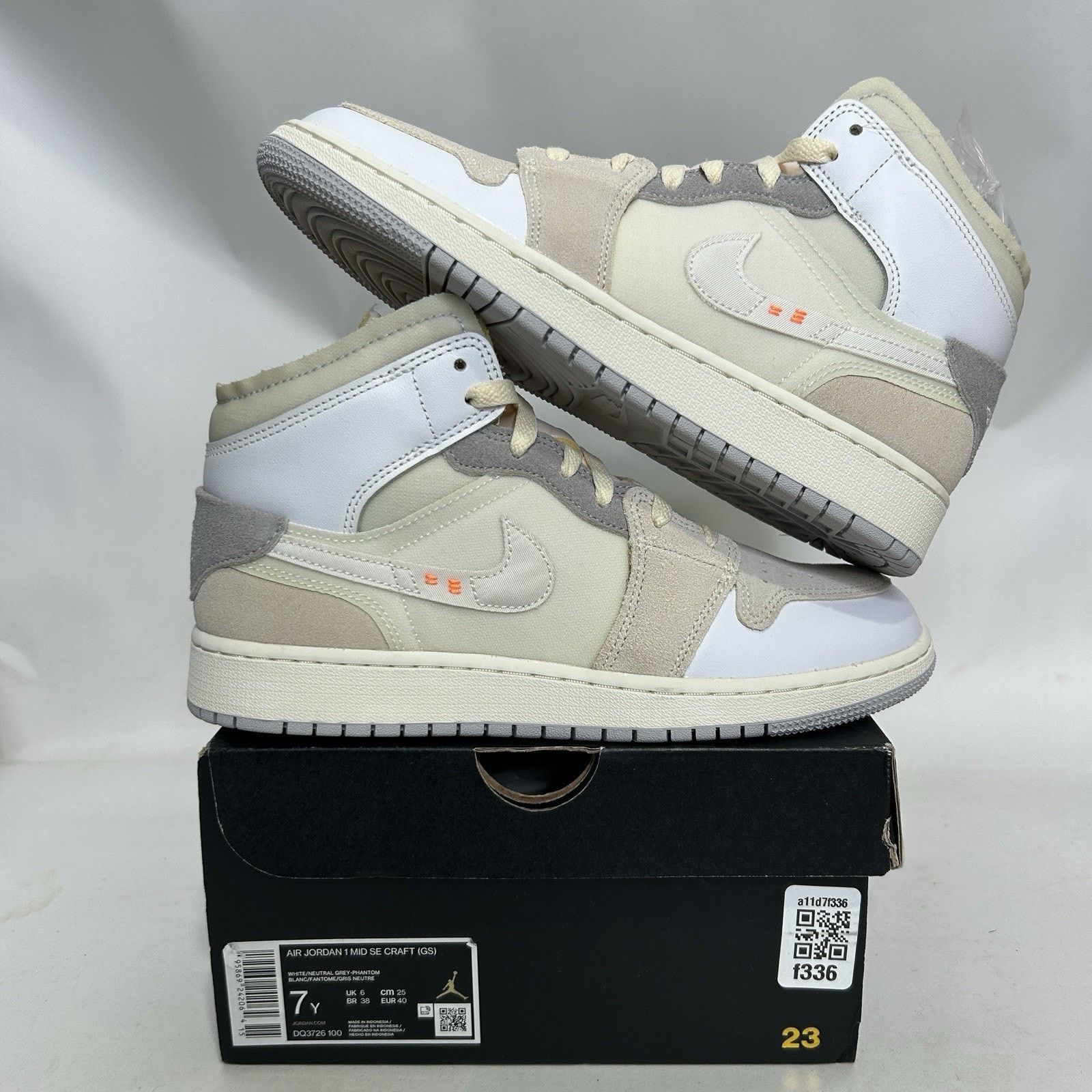 Jordan Brand Nike Air Jordan 1 Mid SE Retro Craft “Inside Out” Size US 8.5 / IT 38.5 - 1 Thumbnail