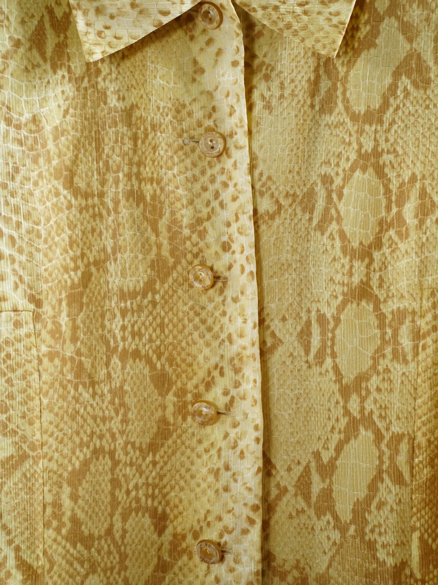 Vintage Vintage Golden Python Print Shirt L Size L / US 10 / IT 46 - 5 Thumbnail