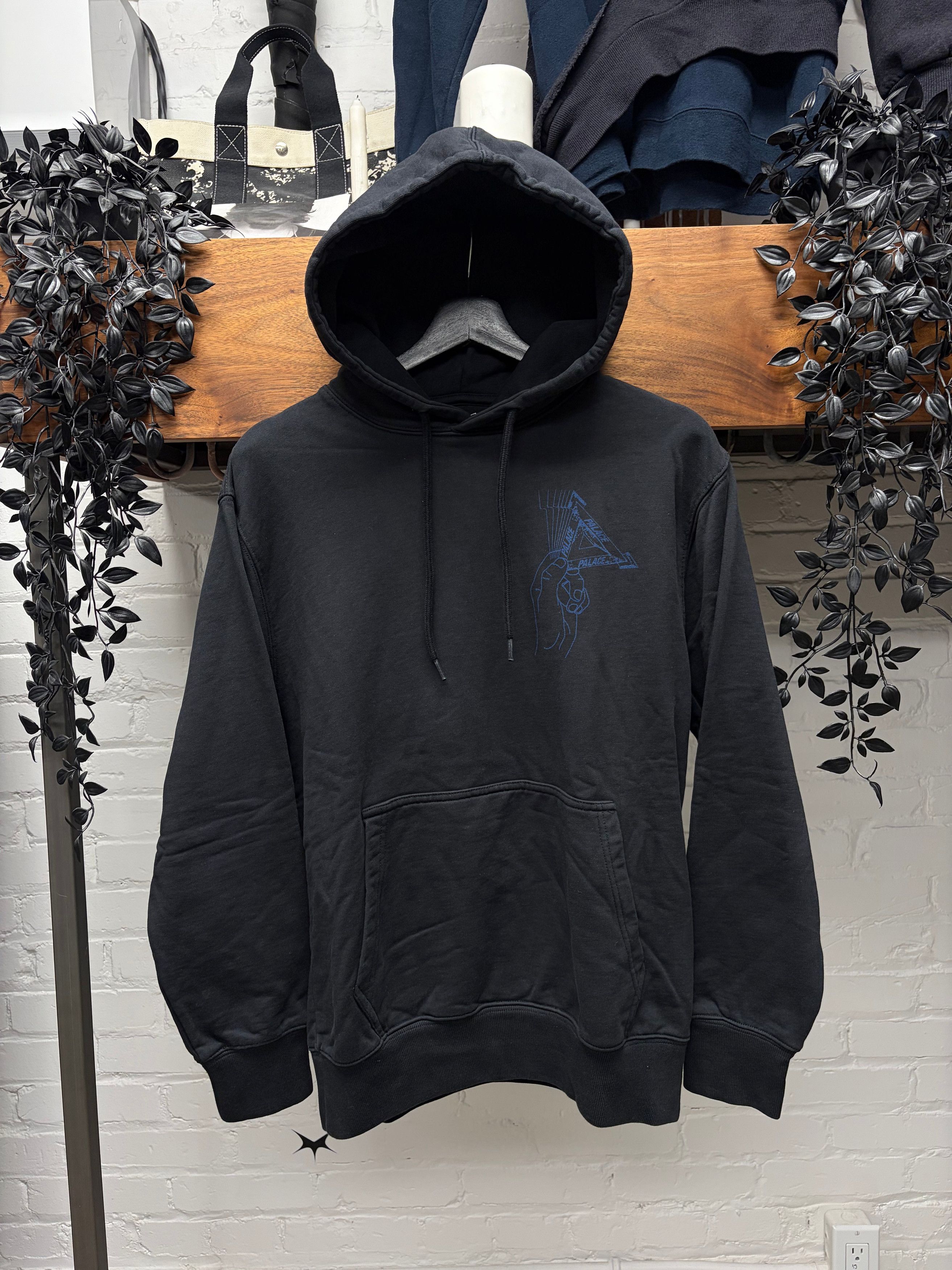 AW2018 Palace 'Grand Master' Black/Blue Logo Hoodie