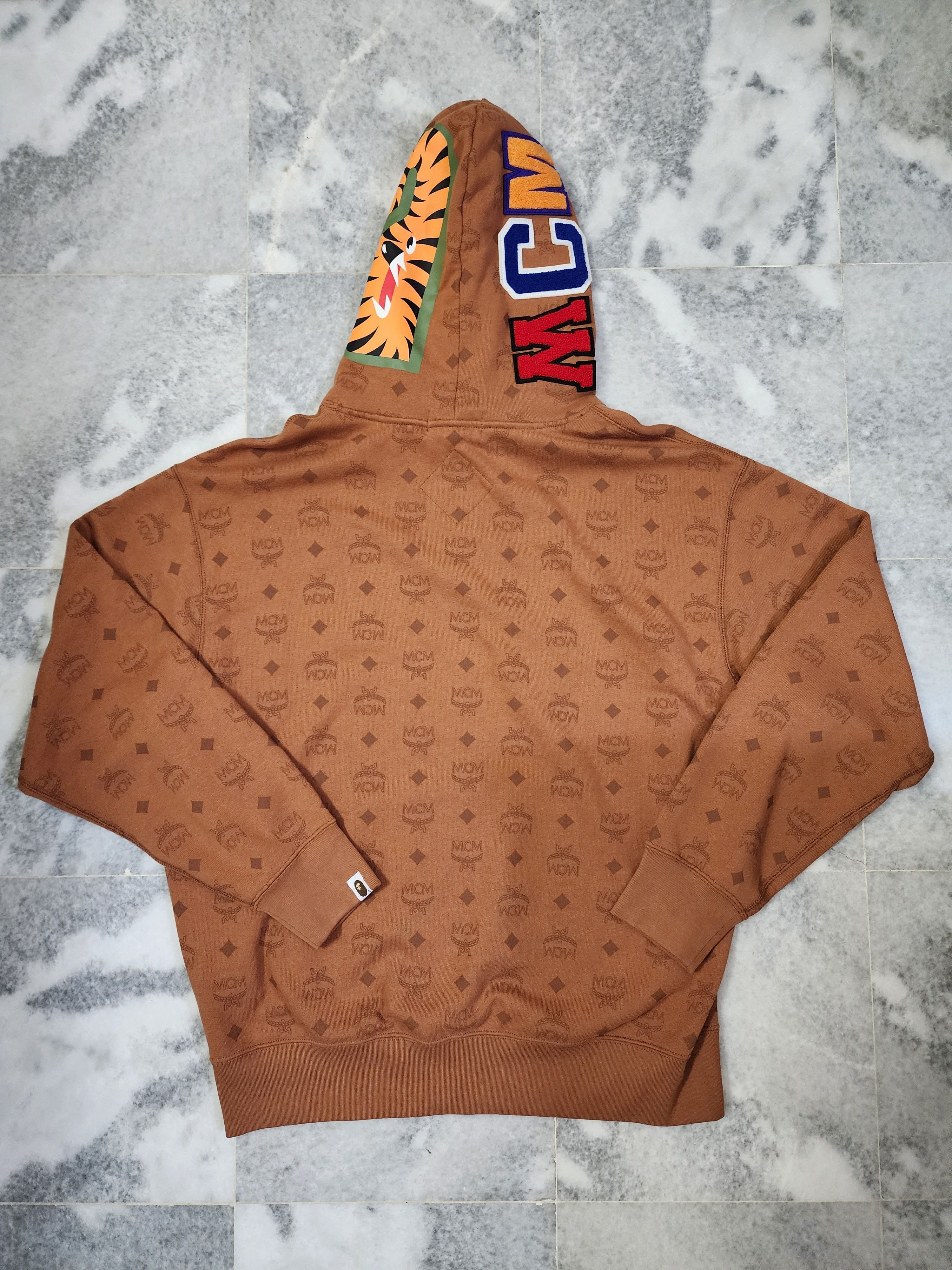 [MCM]★MCM x BAPE Monogram Shark Hoodie Small MCM x BAPE Monogram Shark Hoodie Black | MCM ®JP