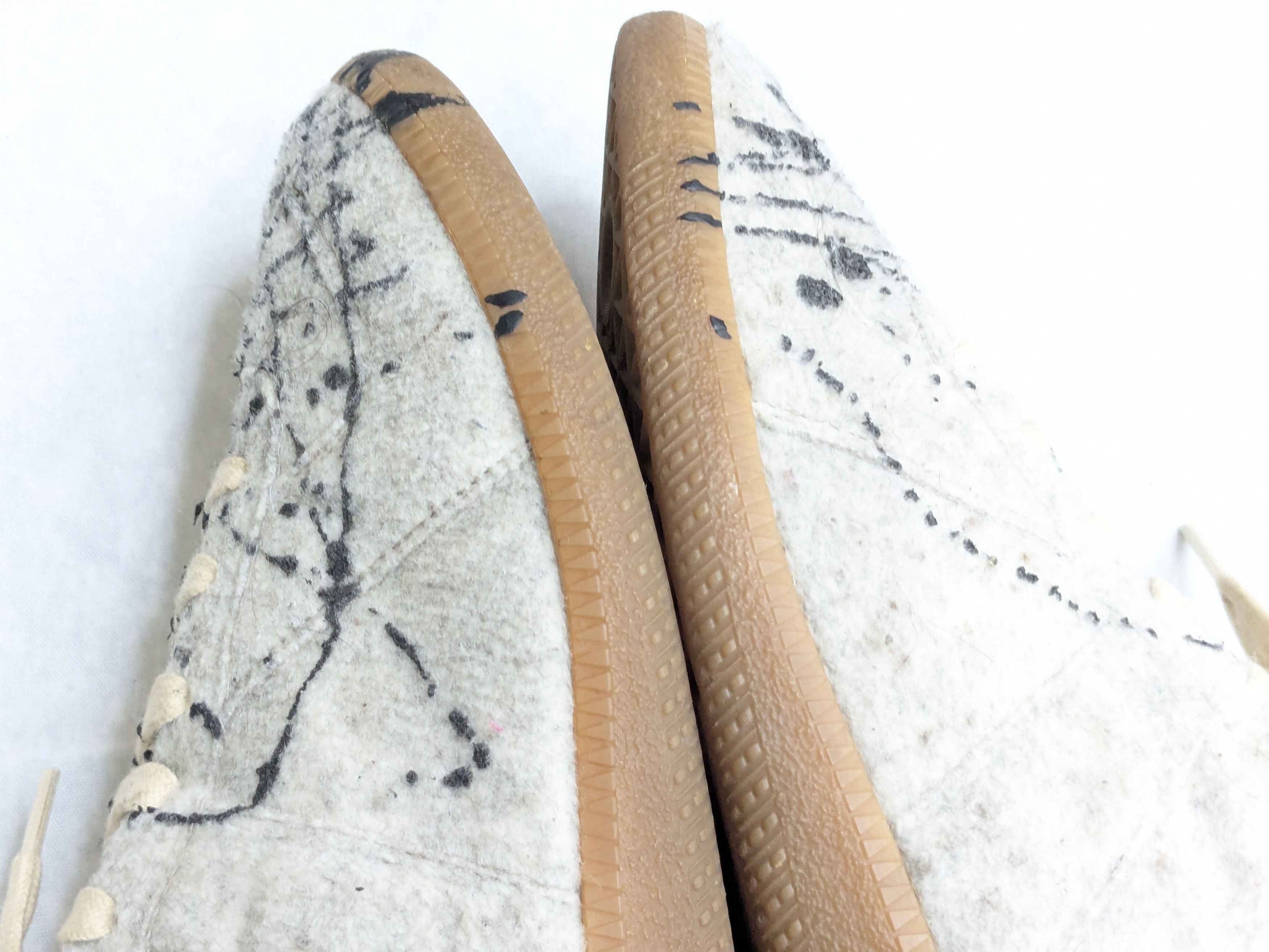 Maison Margiela Maison Margiela Replica GAT Gray Wool Paint Splatter 7 40 Size US 7 / EU 40 - 6 Thumbnail