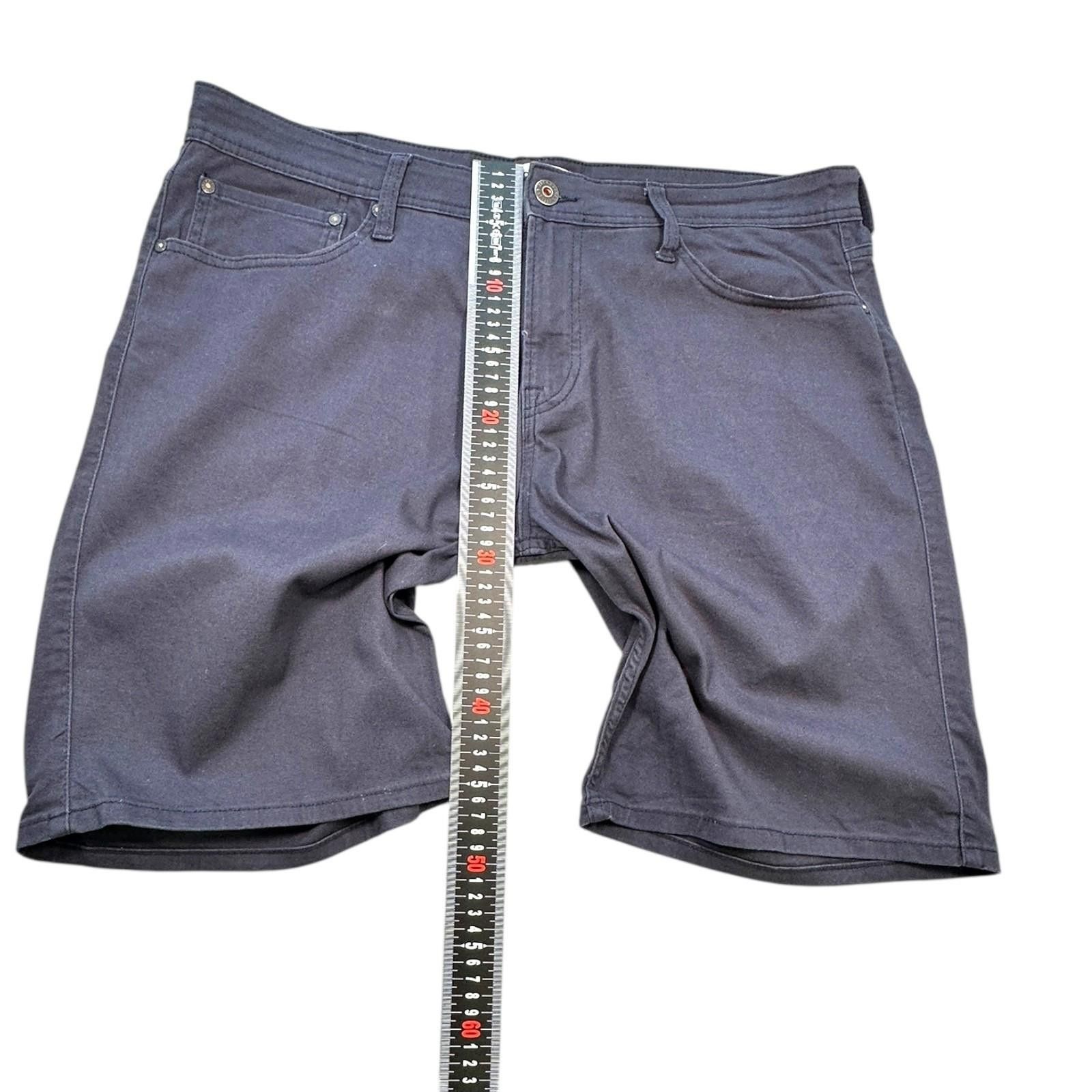 Jack & Jones Jack & Jones Shorts Men's Uk Size 2XL Blue Regular Fit Size US 40 / EU 56 - 9 Thumbnail