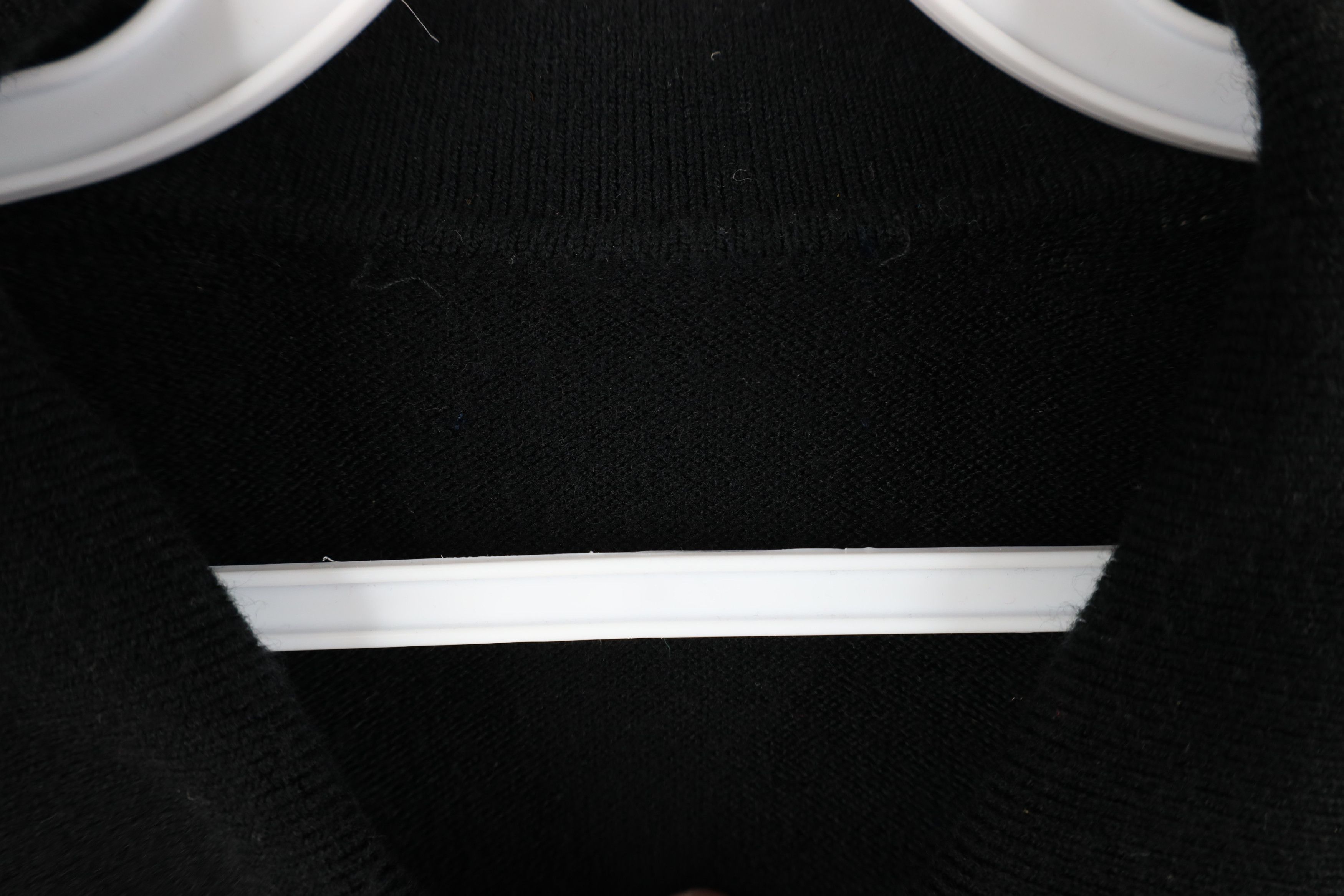 Vintage Vintage 90s Streetwear Soft Collared Pullover Sweater Black Size US L / EU 52-54 / 3 - 5 Thumbnail