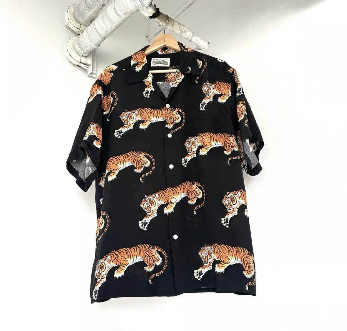 Wacko Maria Wacko Maria tiger print shirt wxx Size US XL / EU 56 / 4 - 1 Thumbnail