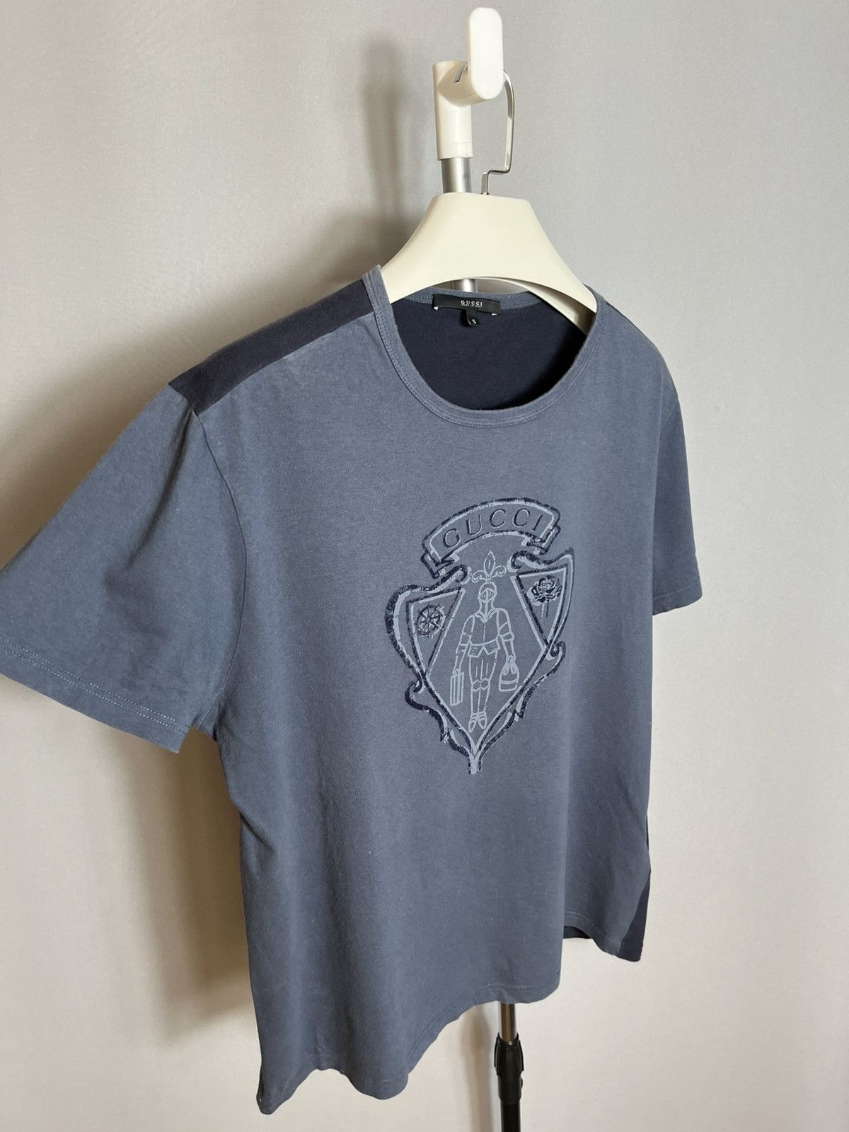 Gucci Gucci T-shirt Tops Gray Logo Simple Short Sleeve Casual Size US S / EU 44-46 / 1 - 3 Thumbnail