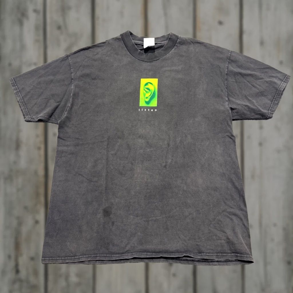 Hanes VINTAGE Hanes T-shirt Mens XL Black Faded 90's Phone Promo Qualcomm USA Made Green Distressing/Flaw Details Professed Size US XL / EU 56 / 4 - 1 Thumbnail