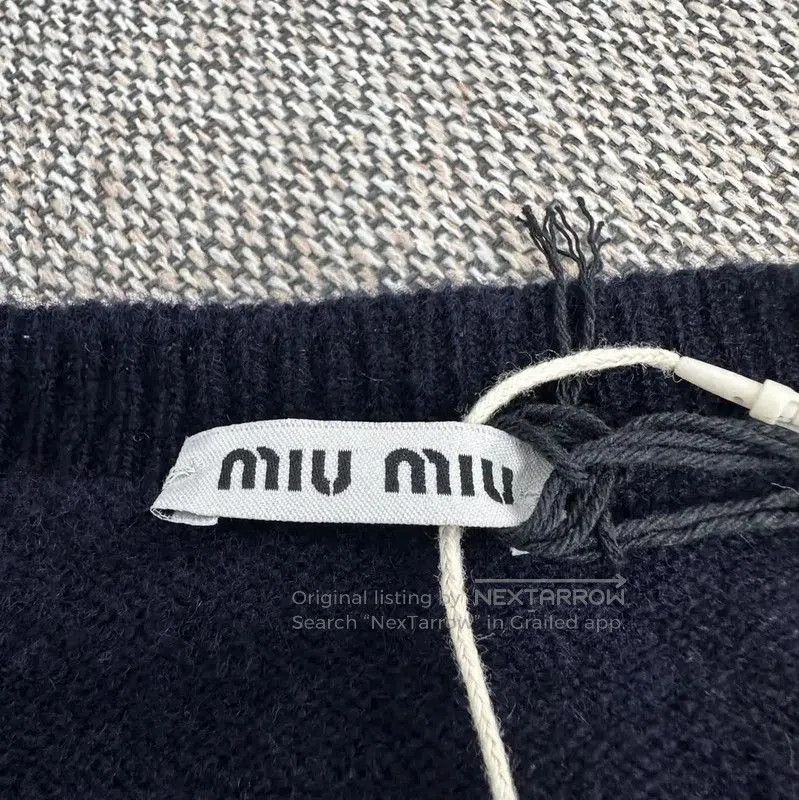 Miu Miu Miu Miu Navy Wool Pullover Sweater . Size M / US 6-8 / IT 42-44 - 3 Thumbnail