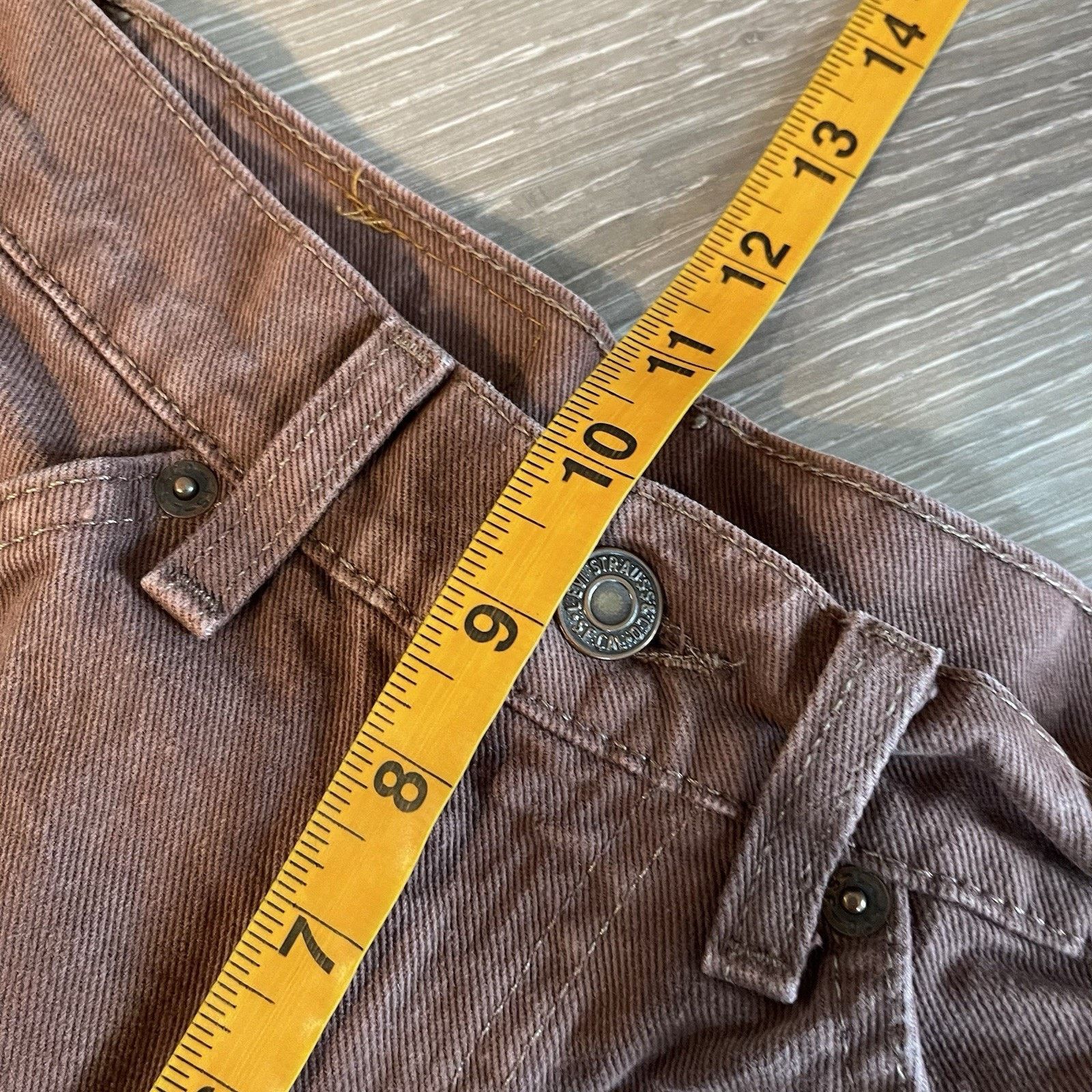 Levi's Vtg Levis 550 Jeans Mens 26x31.5 Brown Relaxed Tapered 90s Size US 26 / EU 42 - 10 Thumbnail