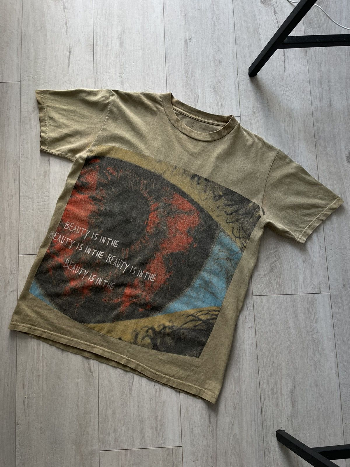 Travis Scott Travis Scott Astroworld Houston 2019 Eye T-Shirt Sun Fade Size US L / EU 52-54 / 3 - 2 Thumbnail