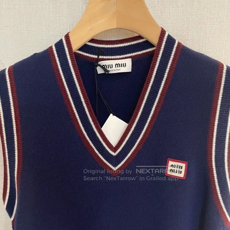 Miu Miu Miu Miu 40 College wind cashmere vest Size L / US 10 / IT 46 - 2 Thumbnail