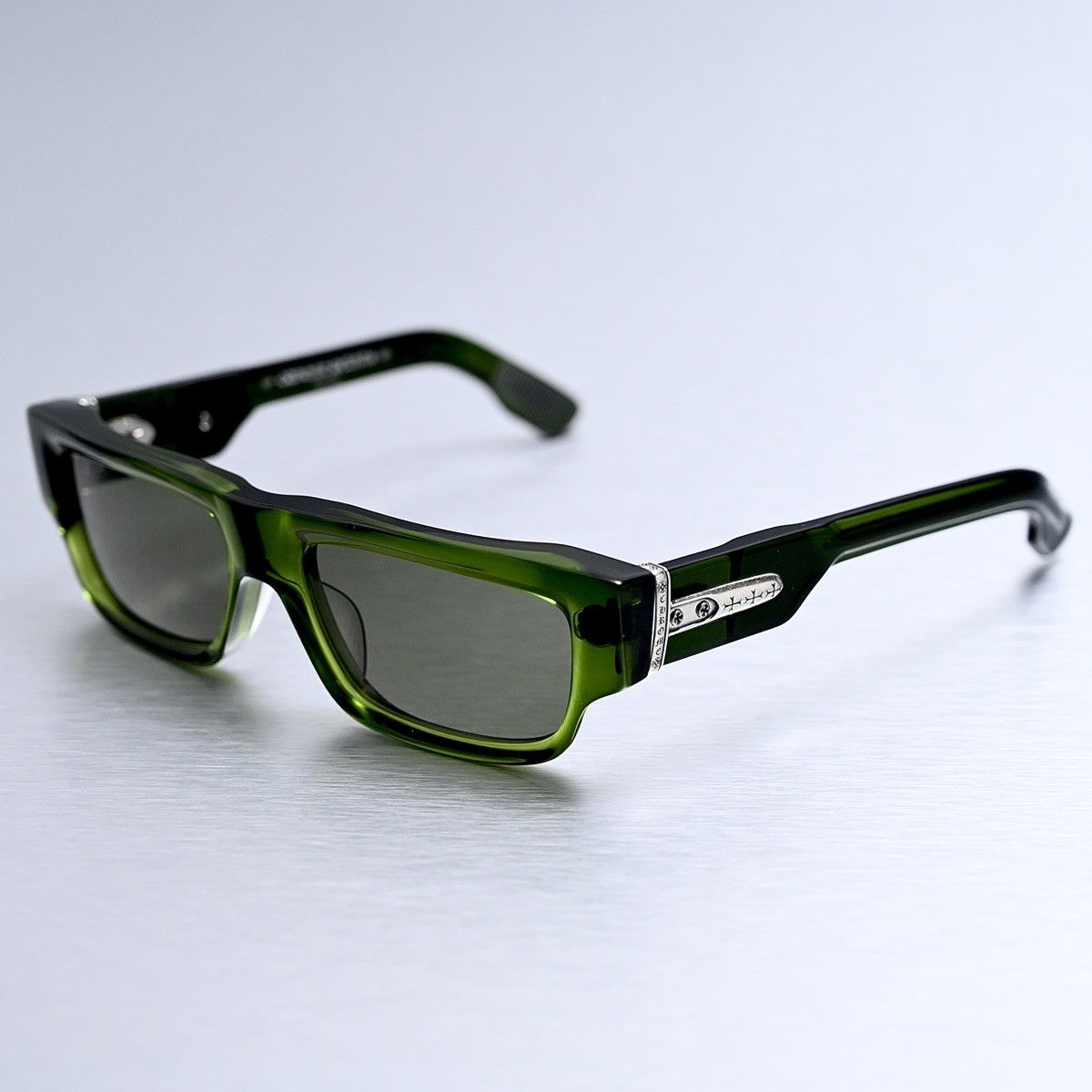 Chrome Hearts CHROME HEARTS GIRTH QUAKE DARK OLIVE SUNGLASSES Size ONE SIZE - 2 Thumbnail