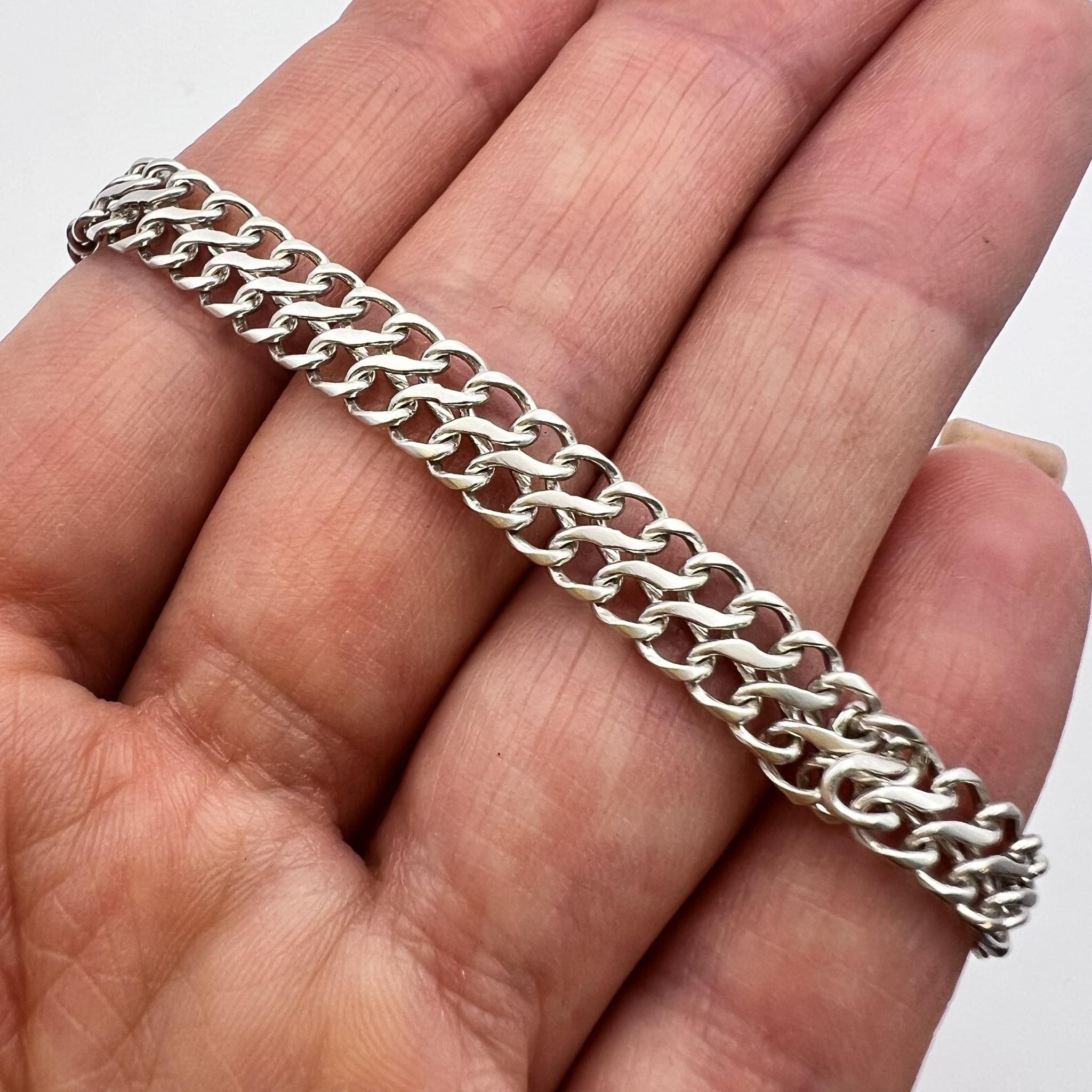Sterling Silver Huge Vintage Sterling Silver 925 Bracelet Marked 9.4 gr Size ONE SIZE - 8 Thumbnail