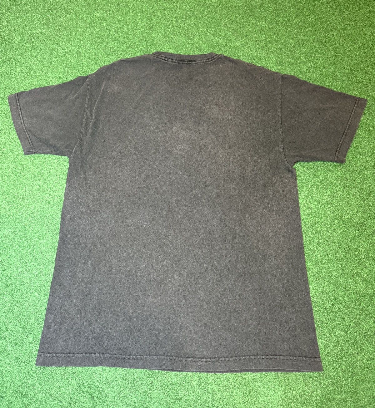 Other Y2K Guitar Skull Flames Graphic Large Faded Grunge T Shirt Size US L / EU 52-54 / 3 - 3 Thumbnail