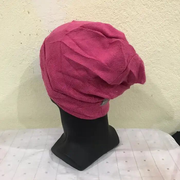 Nike Nike Small Logo Beanie Hat Size ONE SIZE - 4 Thumbnail
