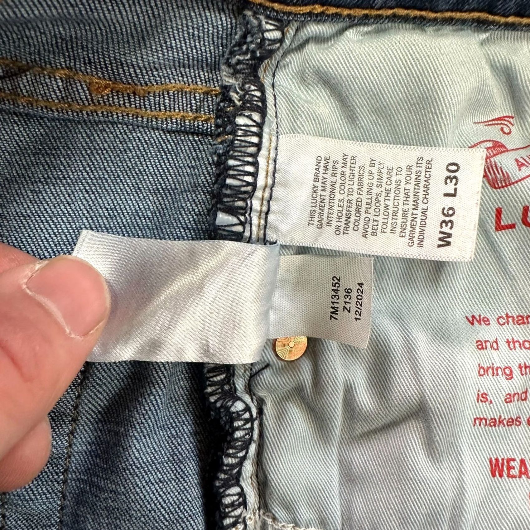 Lucky Brand Lucky Brand 223 Straight Jeans Men's 36x30 Blue Denim Pants Stretch Regular Rise Mid 5-Pocket Denim Color Blue Size US 36 / EU 52 - 6 Thumbnail