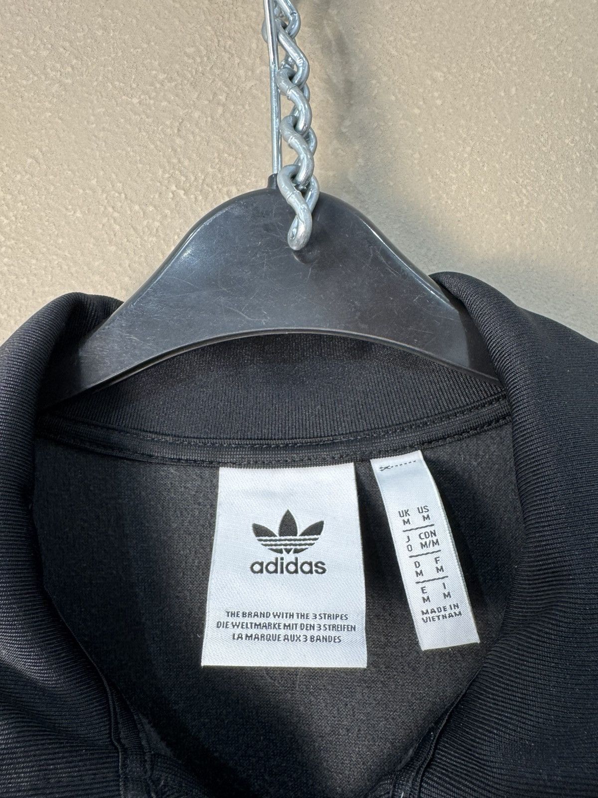 Adidas Adidas Velvet Sweatshirt Track jacket Size M Black Zip Size US M / EU 48-50 / 2 - 3 Thumbnail