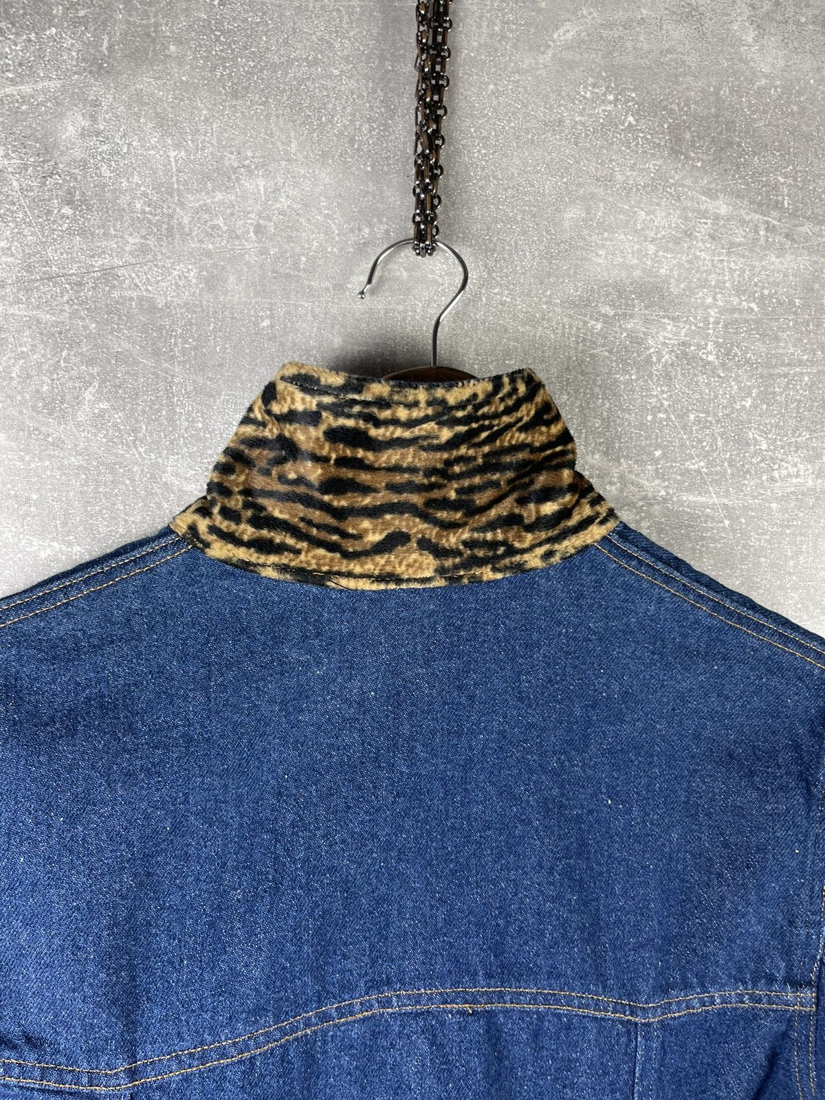 Just Cavalli Roberto Just Cavalli Vintage Denim Leopard Trim Blue Jacket Size L / US 10 / IT 46 - 8 Thumbnail