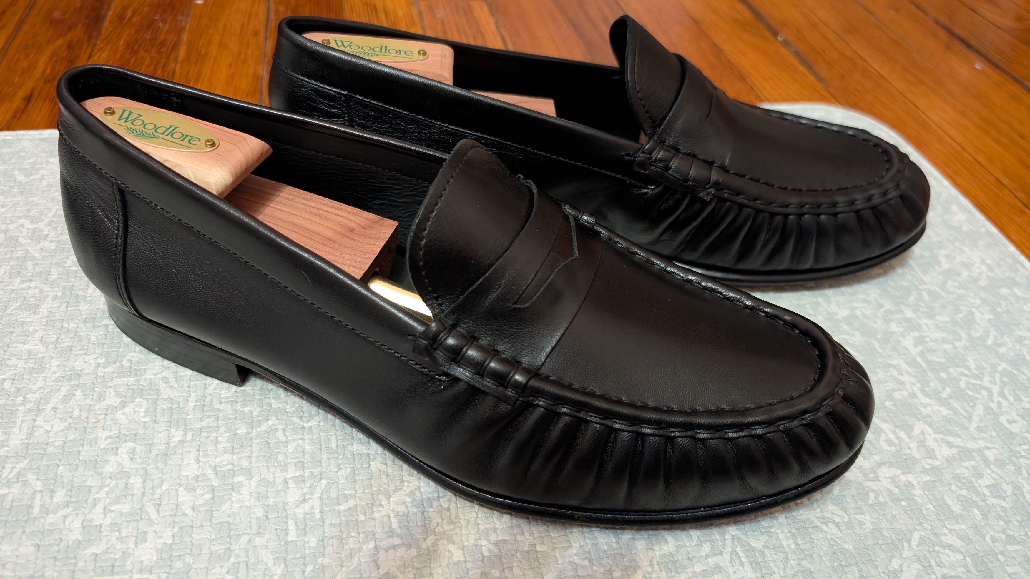 Suitsupply Moc toe soft leather penny loafer Size US 9 / EU 42 - 9 Thumbnail