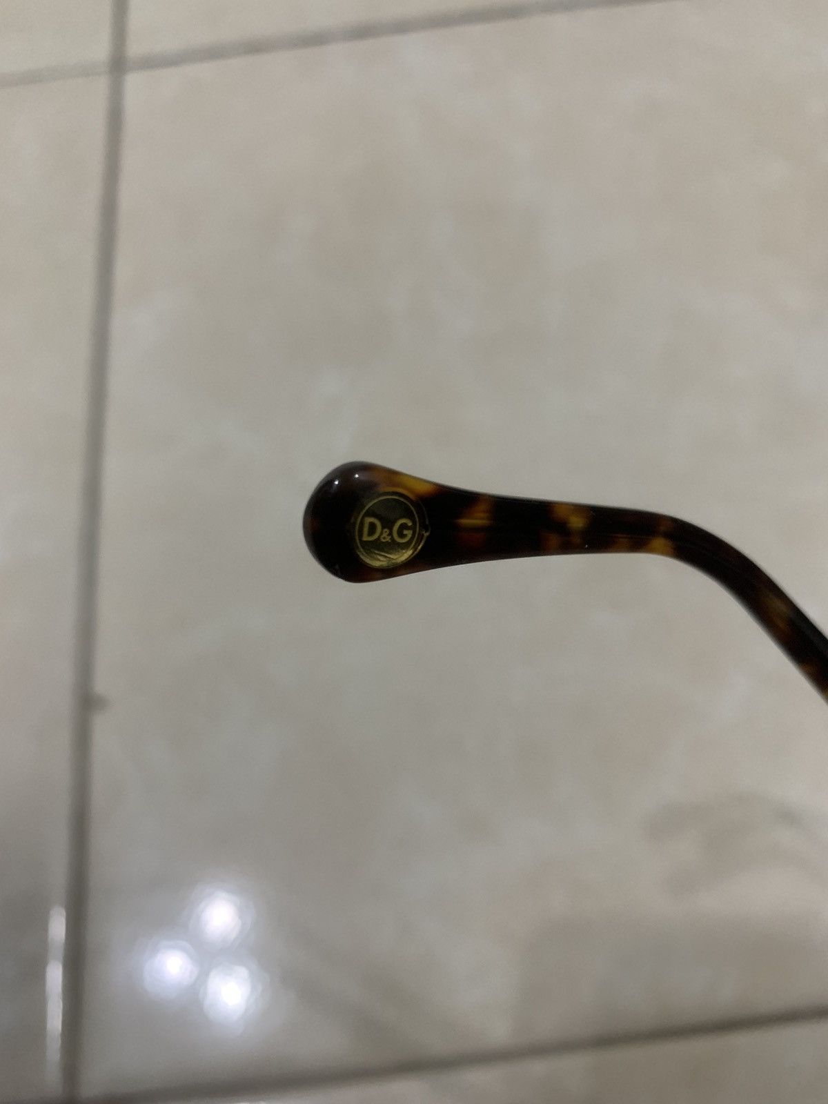 Dolce & Gabbana Vintage Tortoise Dolce Gabbana Sunglasses Size ONE SIZE - 5 Thumbnail