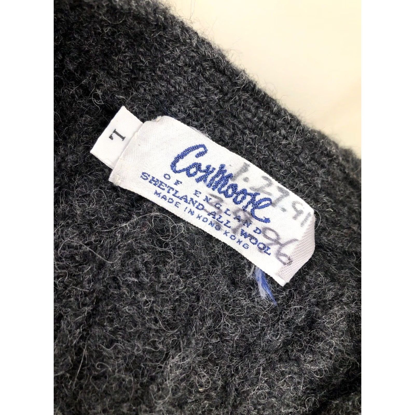 Vintage COXMOORE of ENGLAND SHETLAND WOOL Cardigan Sweater Vest L Dark Charcoal Men Size US L / EU 52-54 / 3 - 5 Thumbnail