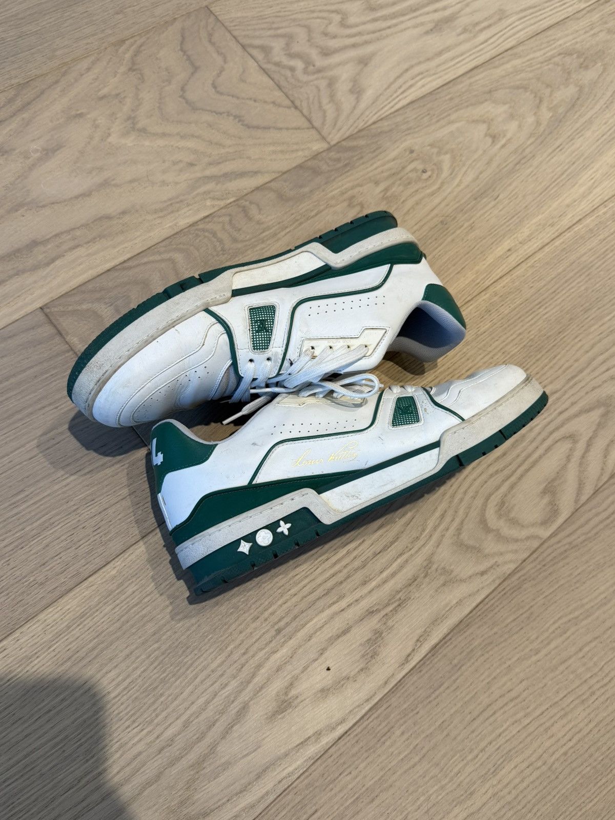 Louis Vuitton Louis Vuitton Virgil Abloh Green Trainer Size US 10.5 / EU 43-44 - 1 Thumbnail