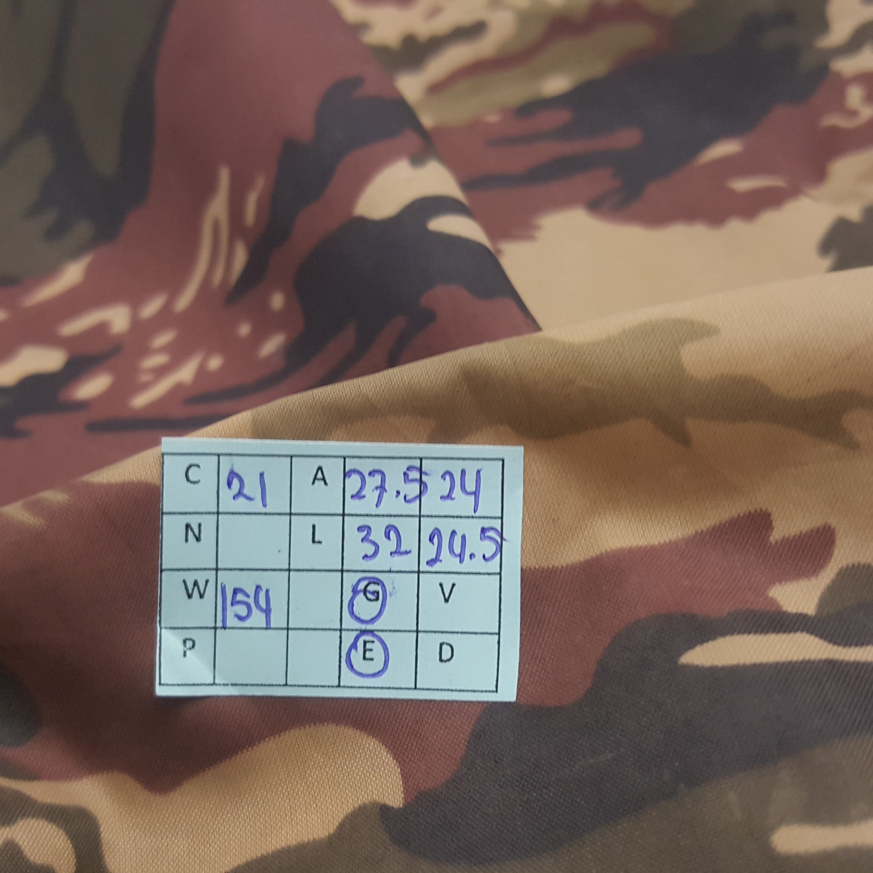 Other Vintage Camo Military Windbreaker Jacket Hoodie Size US XXL / EU 58 / 5 - 9 Thumbnail