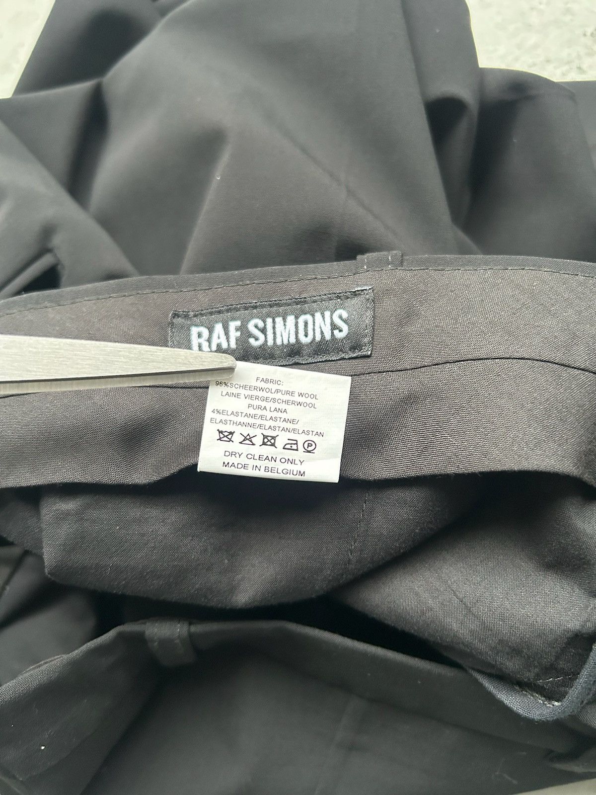 Raf Simons Raf Simons Shorts Size US 30 / EU 46 - 5 Thumbnail