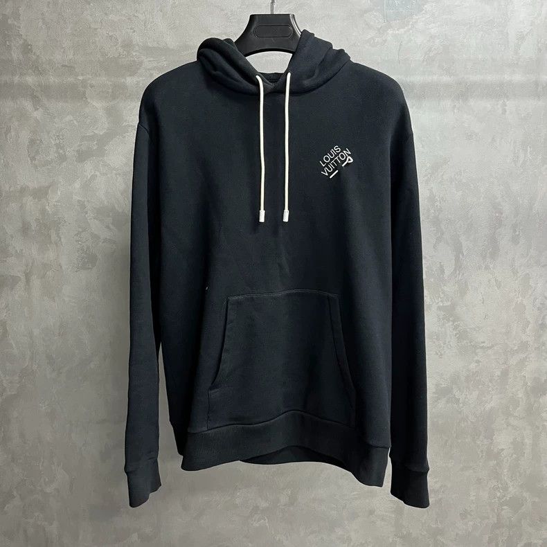 Louis Vuitton Louis Vuitton The latest black letter logo printed long sle Size US XL / EU 56 / 4 - 1 Thumbnail
