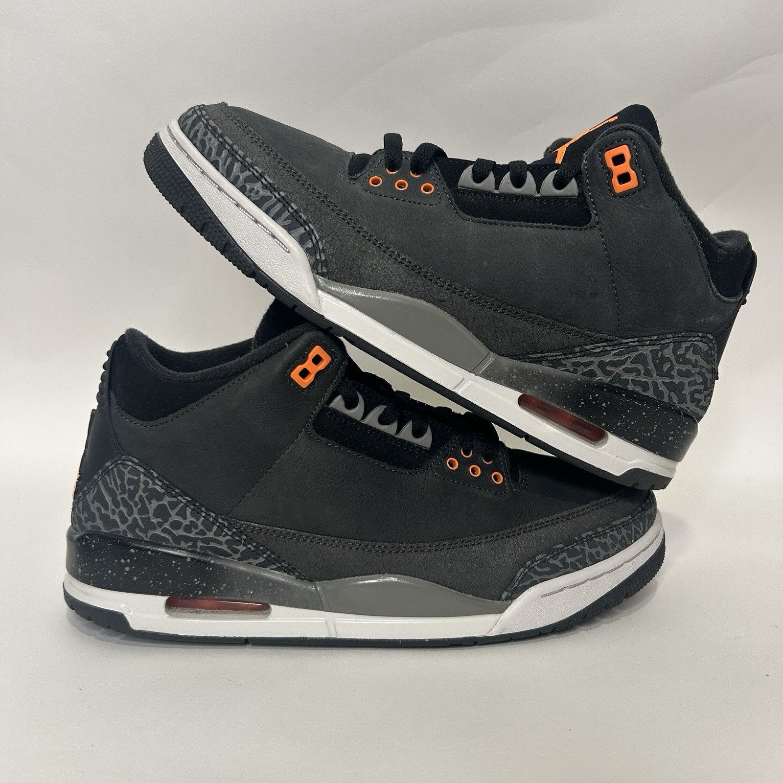 Jordan Brand Nike Air Jordan 3 Retro OG “Fear Pack” CT8532-080 Size US 10 / EU 43 - 1 Thumbnail