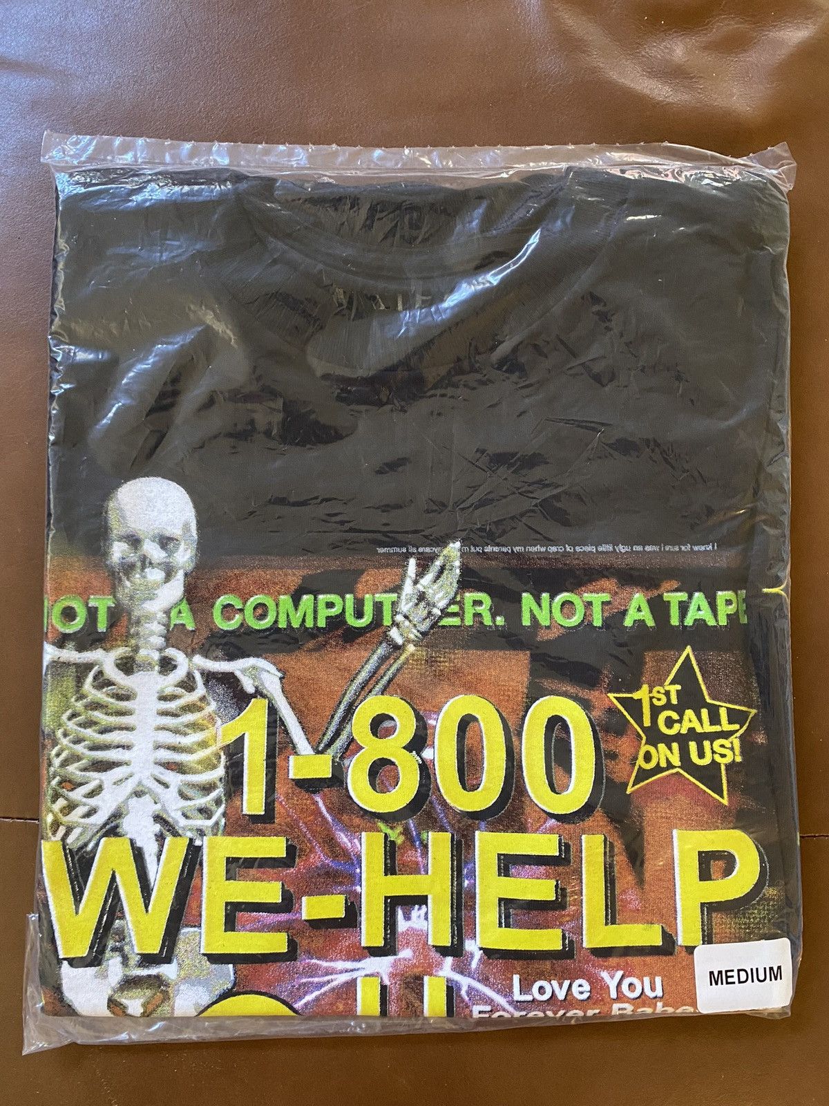 Designer Sam Hyde MDE 1-800-WE-HELP-U Men’s Medium T-shirt Size US M / EU 48-50 / 2 - 1 Preview
