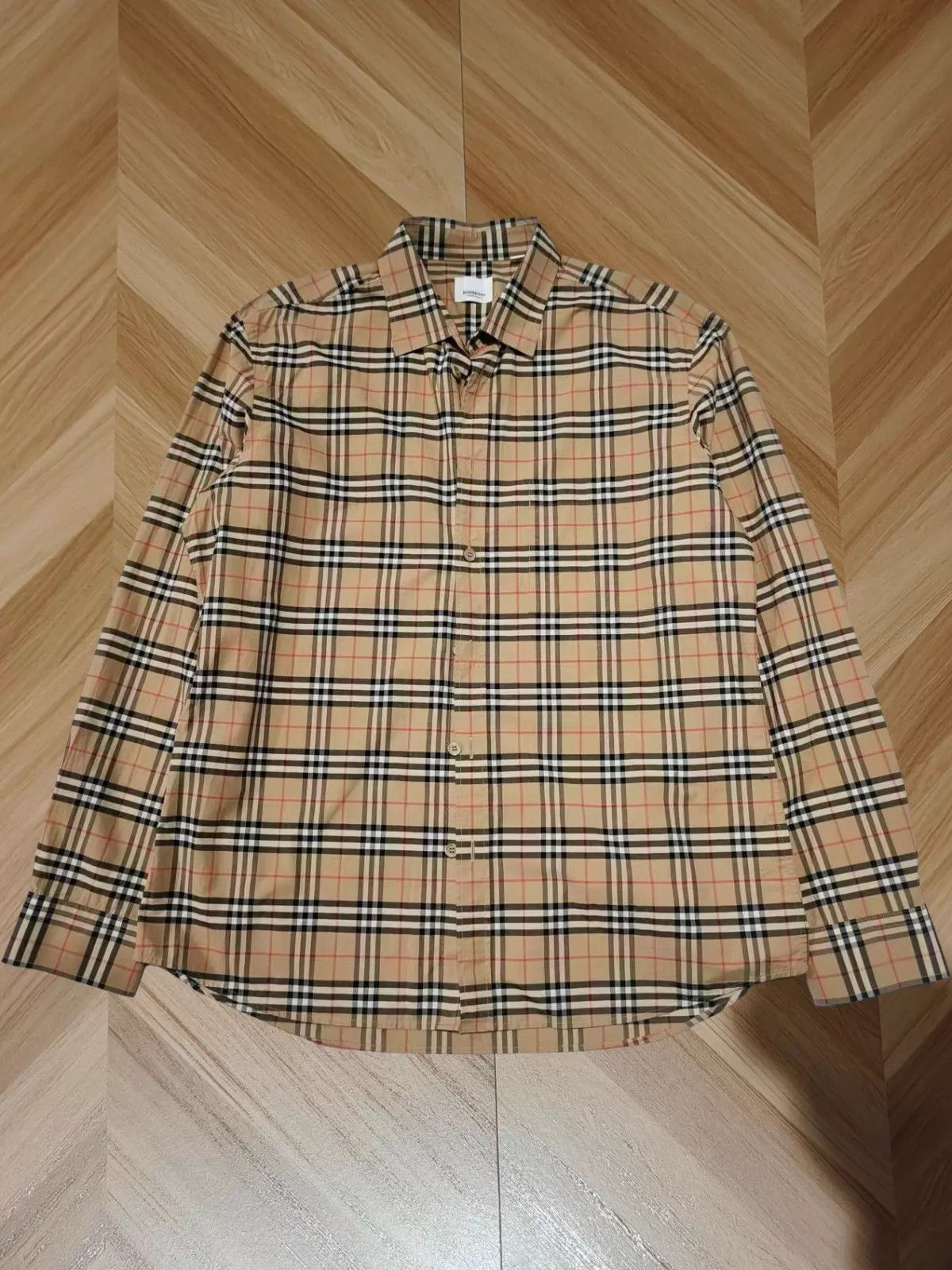 Burberry BURBERRY Classic Check Shirt XL Size US XL / EU 56 / 4 - 1 Thumbnail