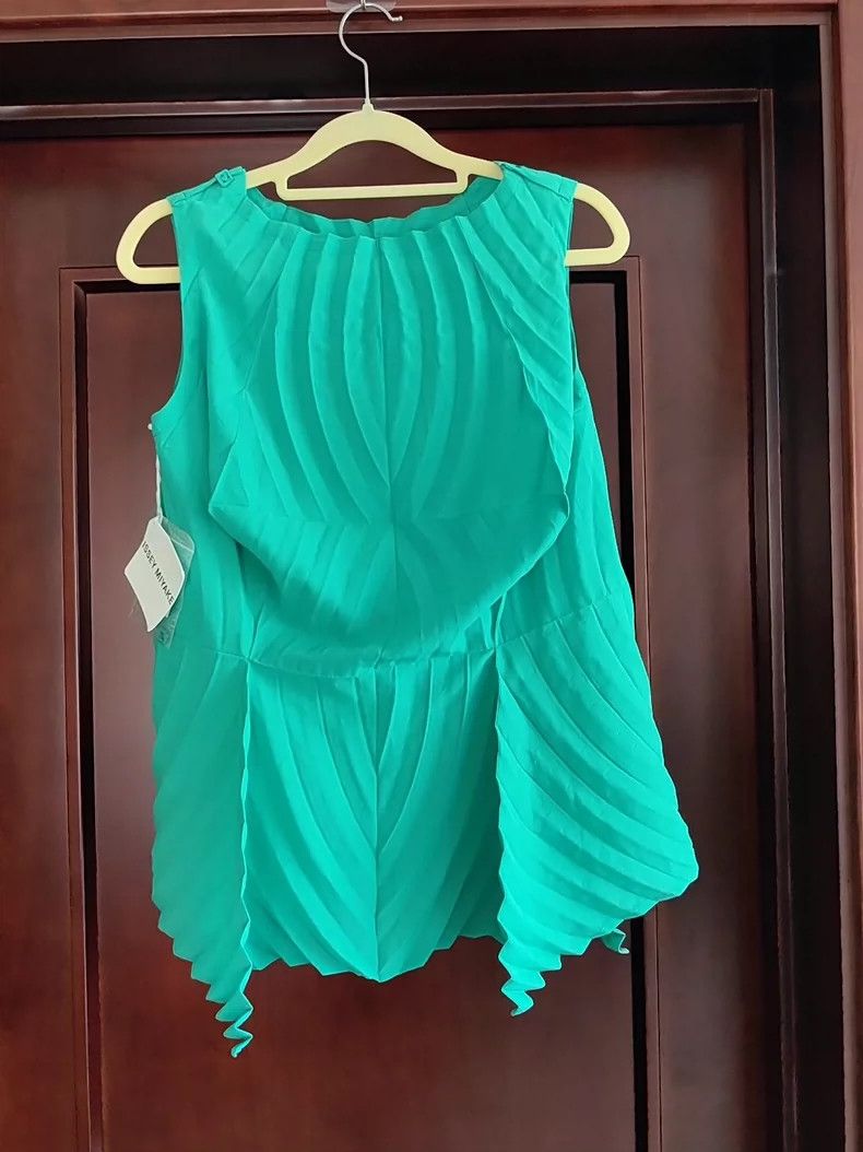 Issey Miyake Issey Miyake size:2 Green main line round-neck sleeveless Size S / US 4 / IT 40 - 1 Thumbnail
