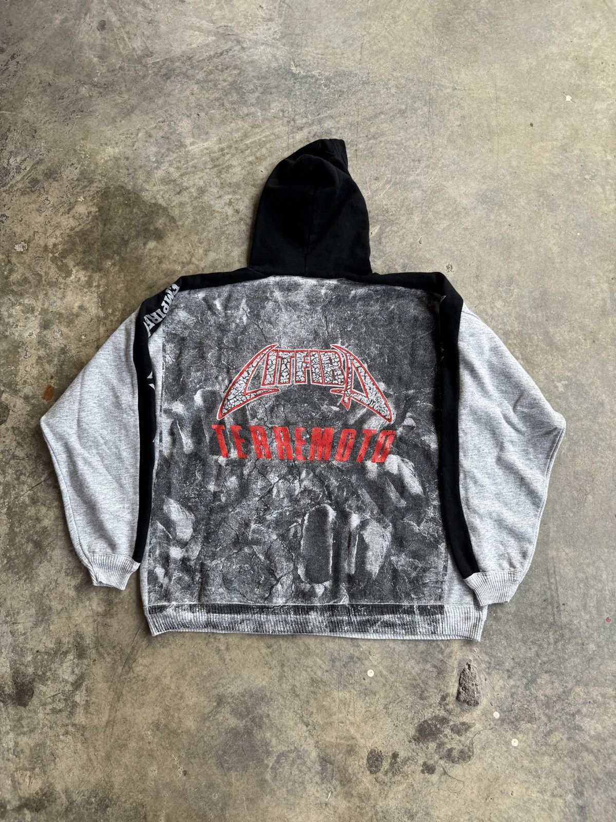 Band Tees × Vintage *RARE* VINTAGE 90s 1993 LITFIBA EMPIRE HOODIE BAND ITALY Size US L / EU 52-54 / 3 - 5 Thumbnail