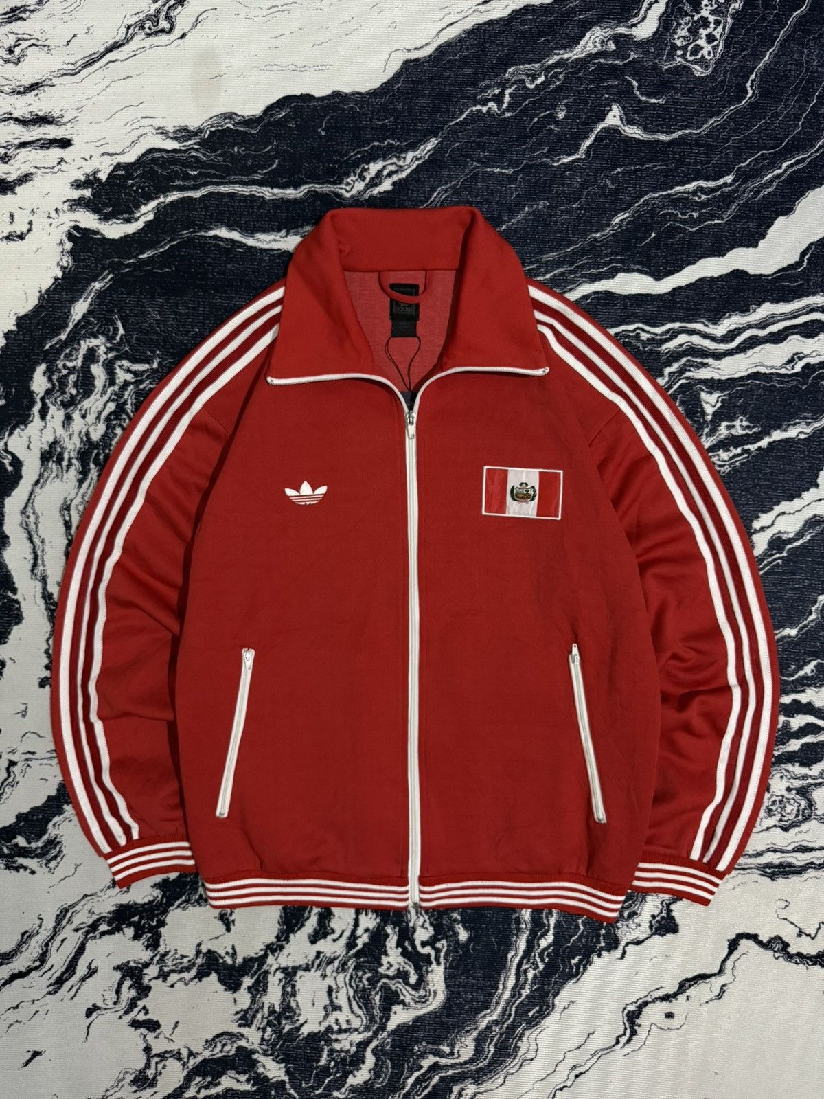 Vintage Vintage adidas peru track top Size US S / EU 44-46 / 1 - 15 Thumbnail