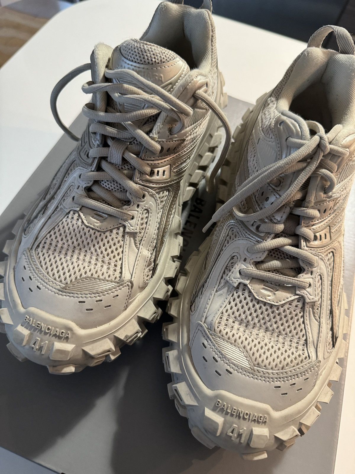 Balenciaga OG Balenciaga Defender Black 41 BOUNCER DEMNA YE CARTI Size US 8.5 / EU 41-42 - 4 Thumbnail