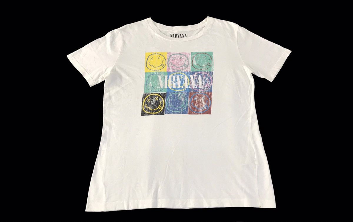 Other Nirvana Kurt Cobain Grunge Rock Smiley Face Printed Tee Size S / US 4 / IT 40 - 1 Thumbnail