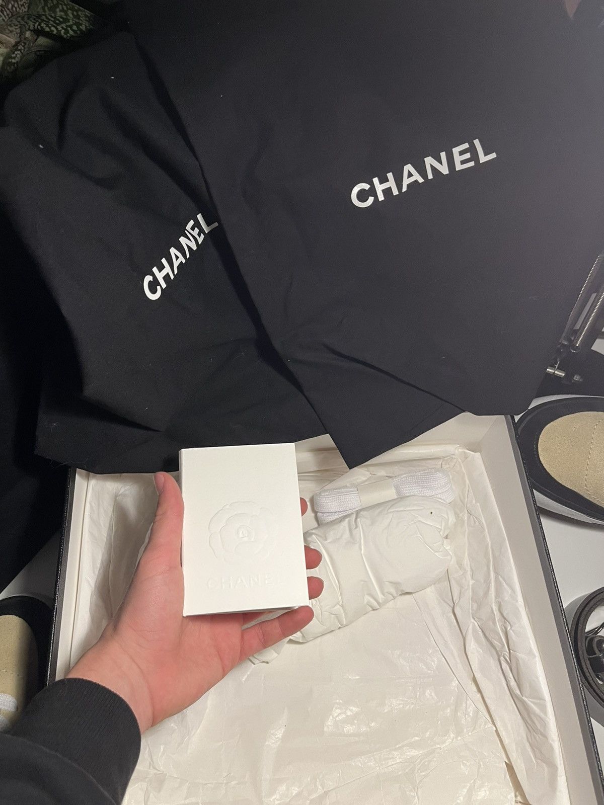 Chanel CC Chanel Suede Sneaker Runner Beige/White Rare Size US 8 / EU 41 - 8 Thumbnail