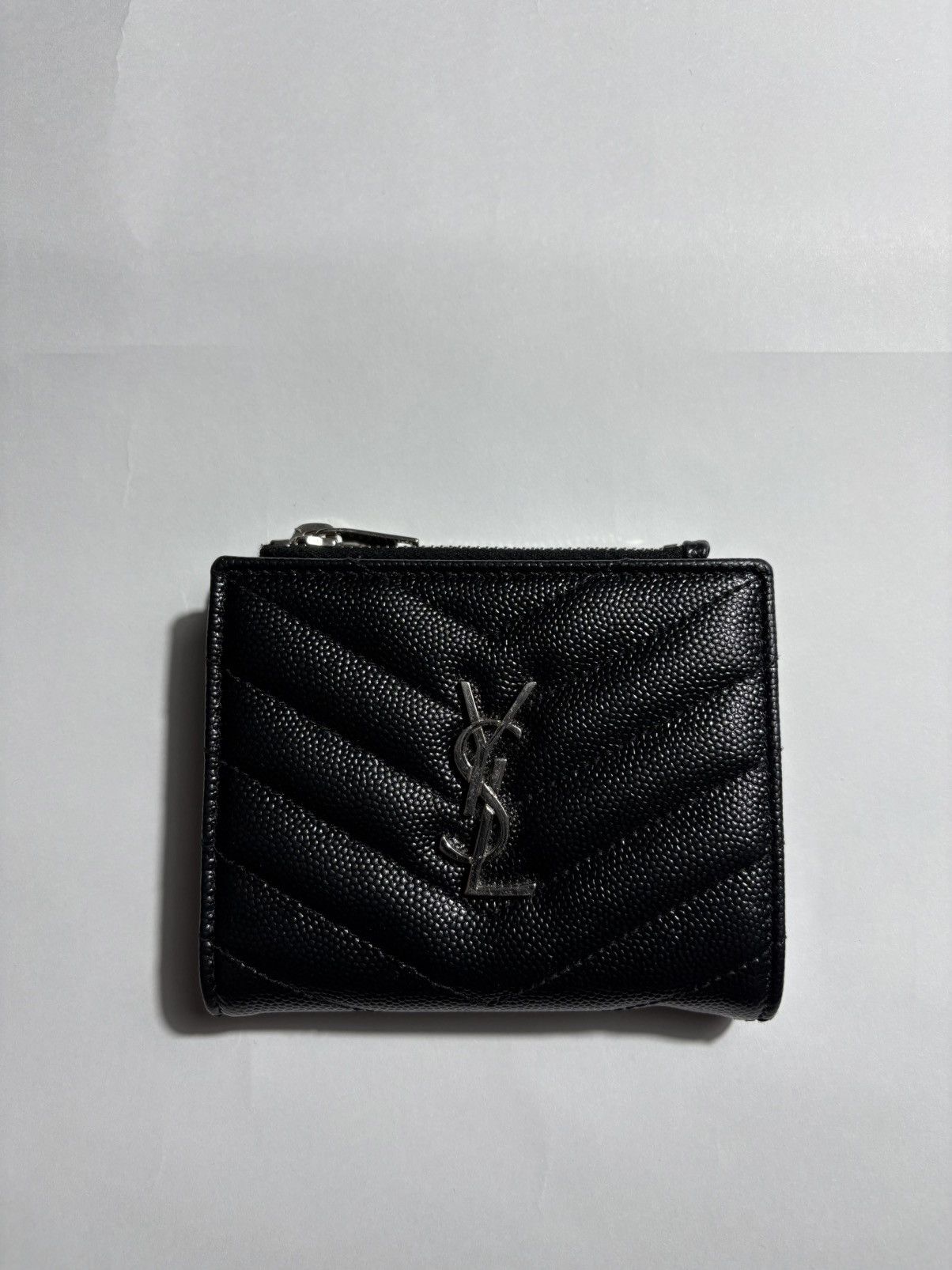 Saint Laurent Paris SAINT LAURENT GRAIN DE POUDRE CHEVRON MONOGRAM ZIPPED CARD Size ONE SIZE - 1 Thumbnail