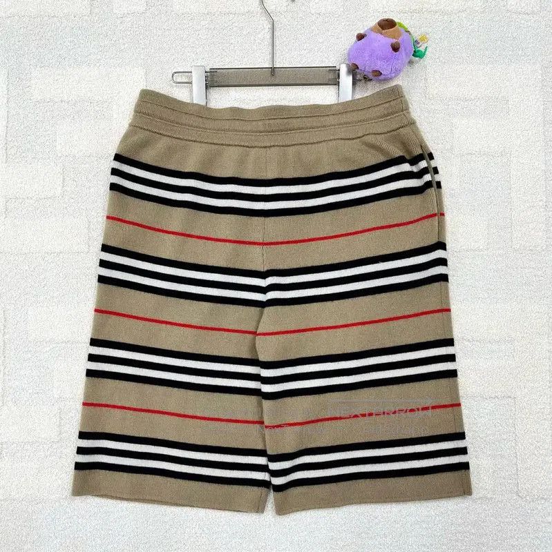Burberry Burberry Khaki Striped Men's Shorts. Size US 34 / EU 50 - 2 Thumbnail