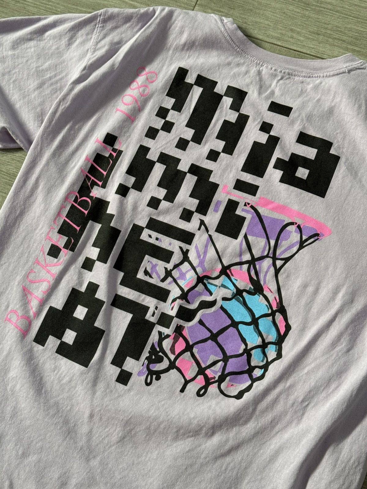Other Court Culture Miami Heat ViceVersa Digi-Dunk Orchid Tee Sz L Size US L / EU 52-54 / 3 - 5 Thumbnail