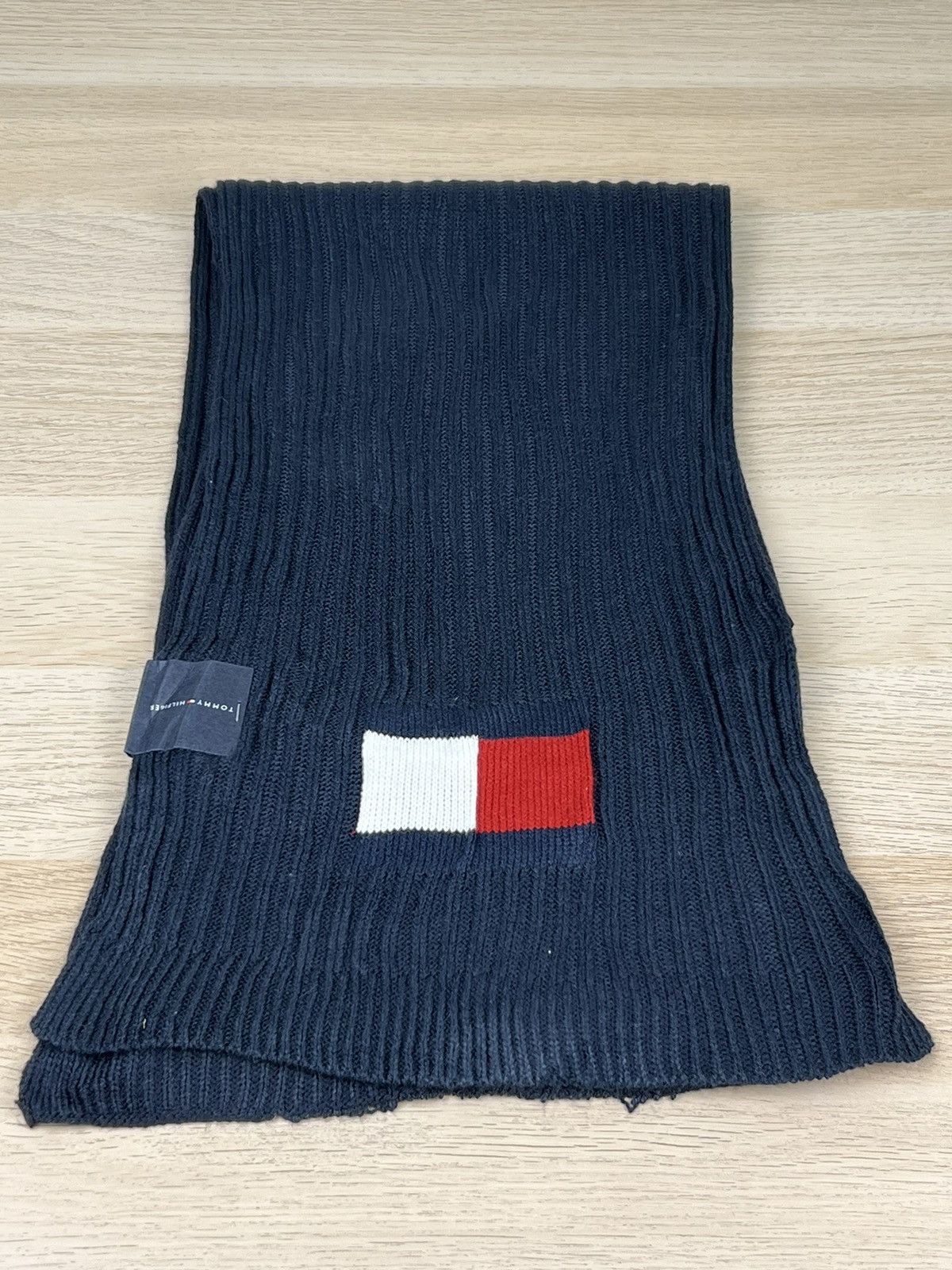 Tommy Hilfiger Tommy Hilfiger Scarf / Muffler / Neckwear M050 Size ONE SIZE - 2 Thumbnail