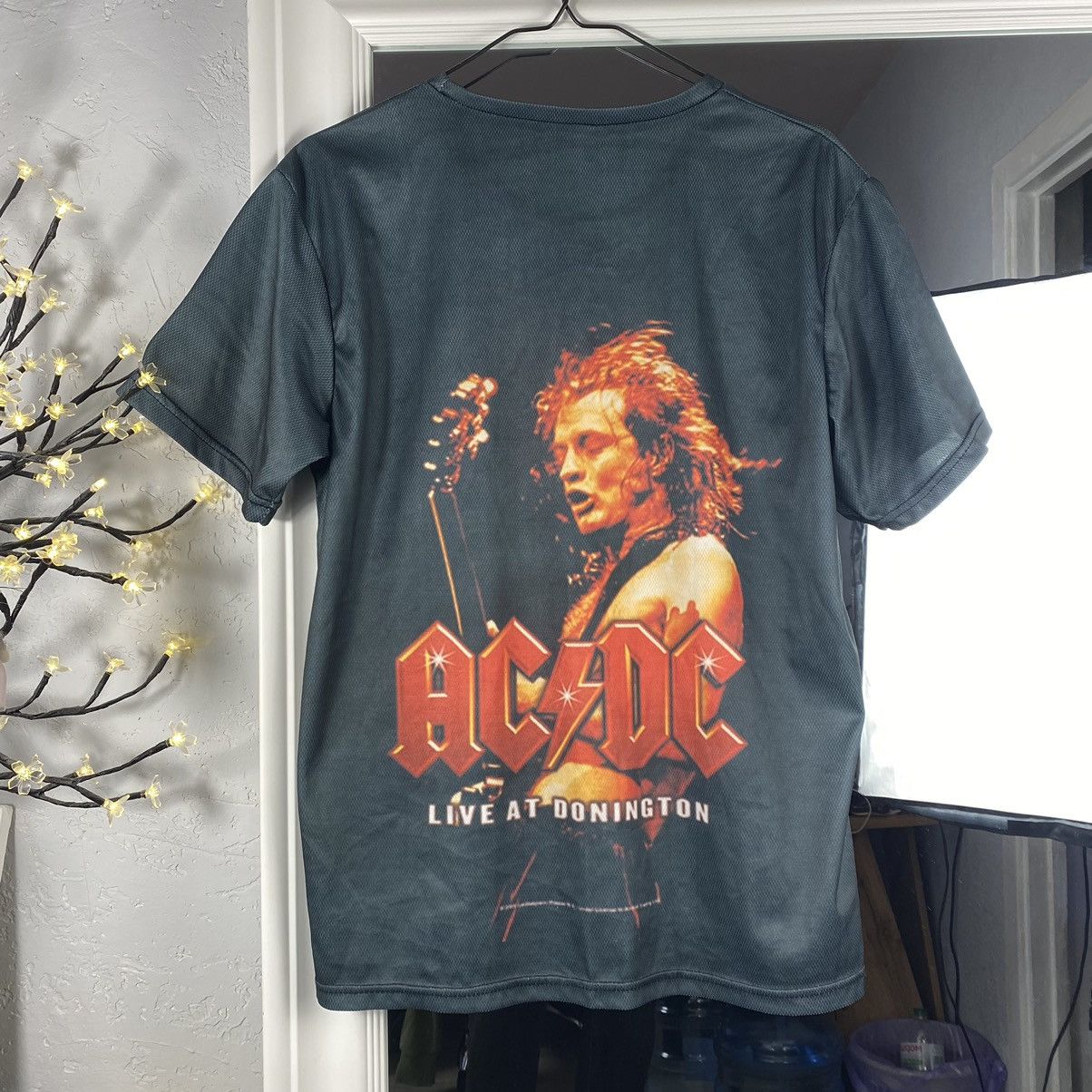 Band Tees AC DC LIVE AT DONINGTON Y2K T SHIRT Size US L / EU 52-54 / 3 - 2 Thumbnail