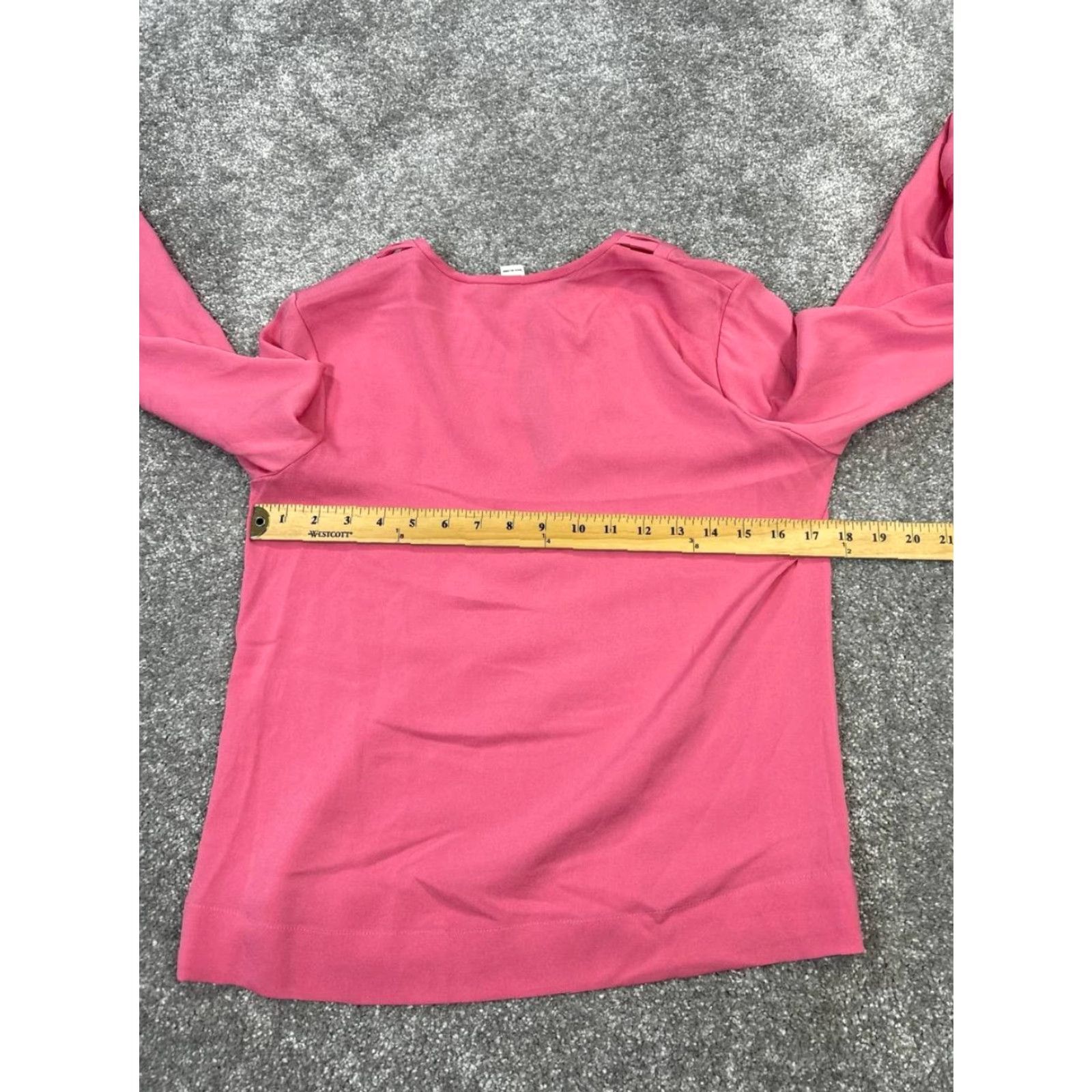 Diane von Furstenberg Diane von Furstenberg Shirt Womens 2 Blouse Pink Silk Crew Neck Long Sleeve Button Polyester - (adjusted to use allowed words) Size XS / US 0-2 / IT 36-38 - 6 Thumbnail