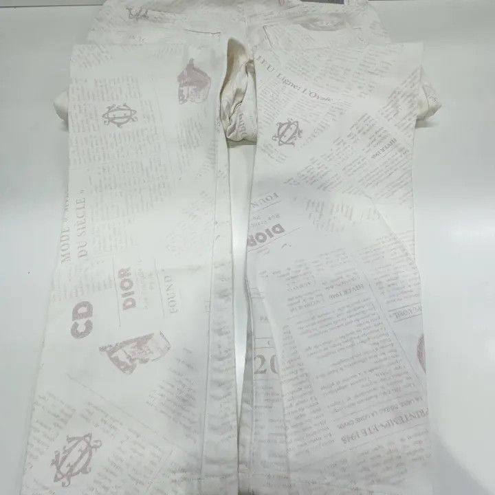 Dior Dior Dior White Graphic Print Jeans 0079-2507 Size US 31 - 8 Thumbnail