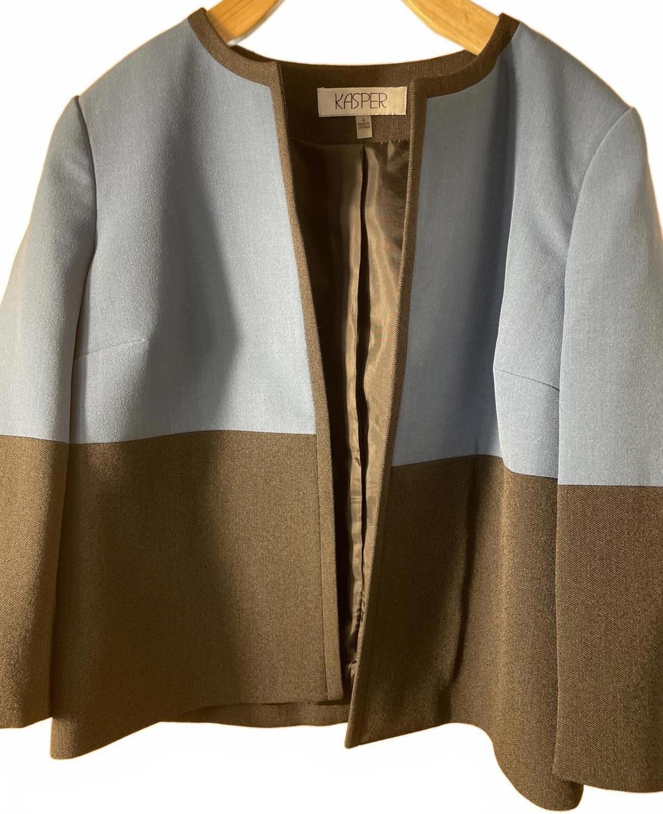 Other Kasper Blazer Women's Sz 4 Gray Brown Normcore Career Size S / US 4 / IT 40 - 1 Thumbnail