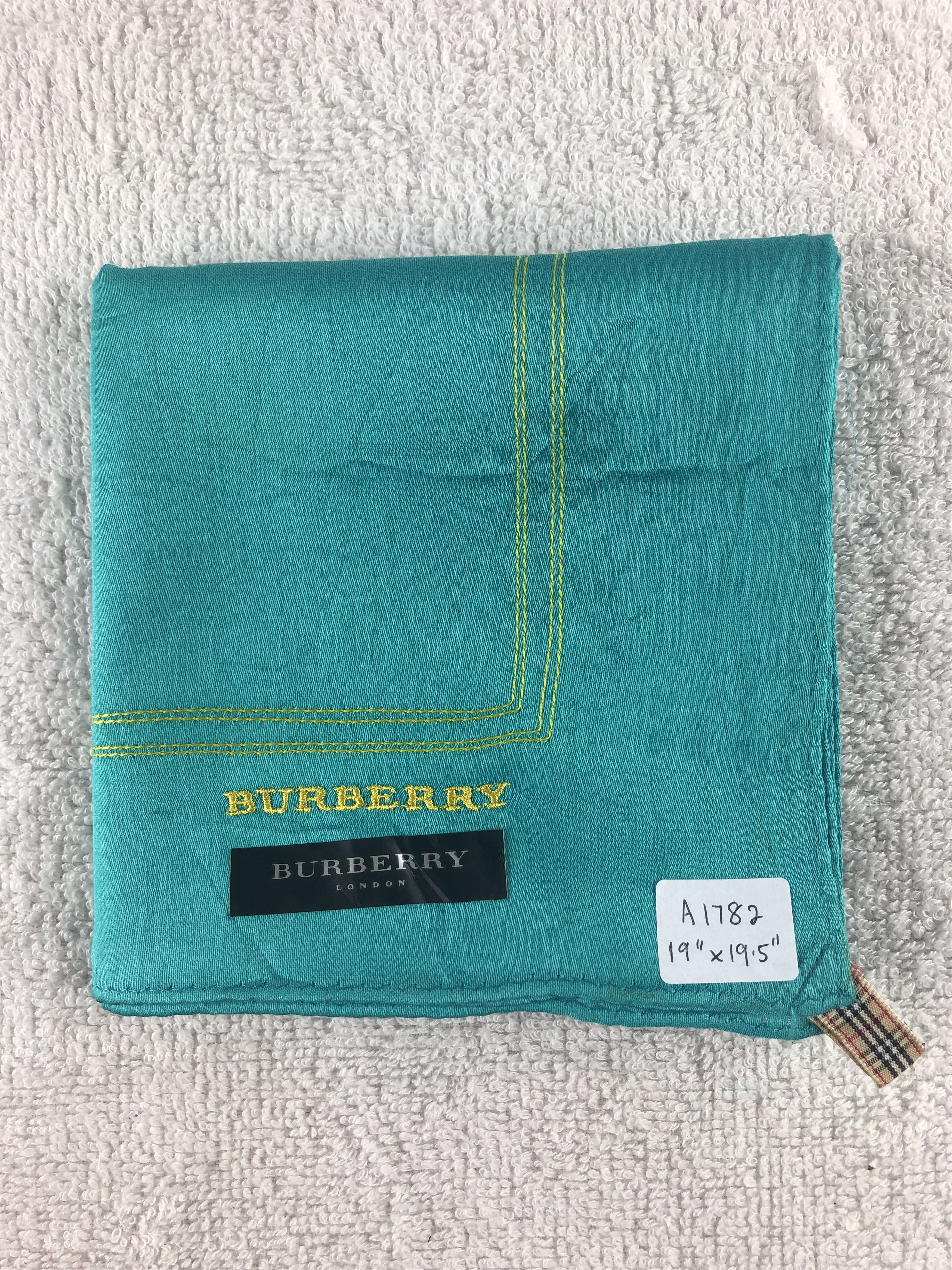 Burberry Burberry Handkerchief / Bandana / Neckerchief Size ONE SIZE - 7 Thumbnail